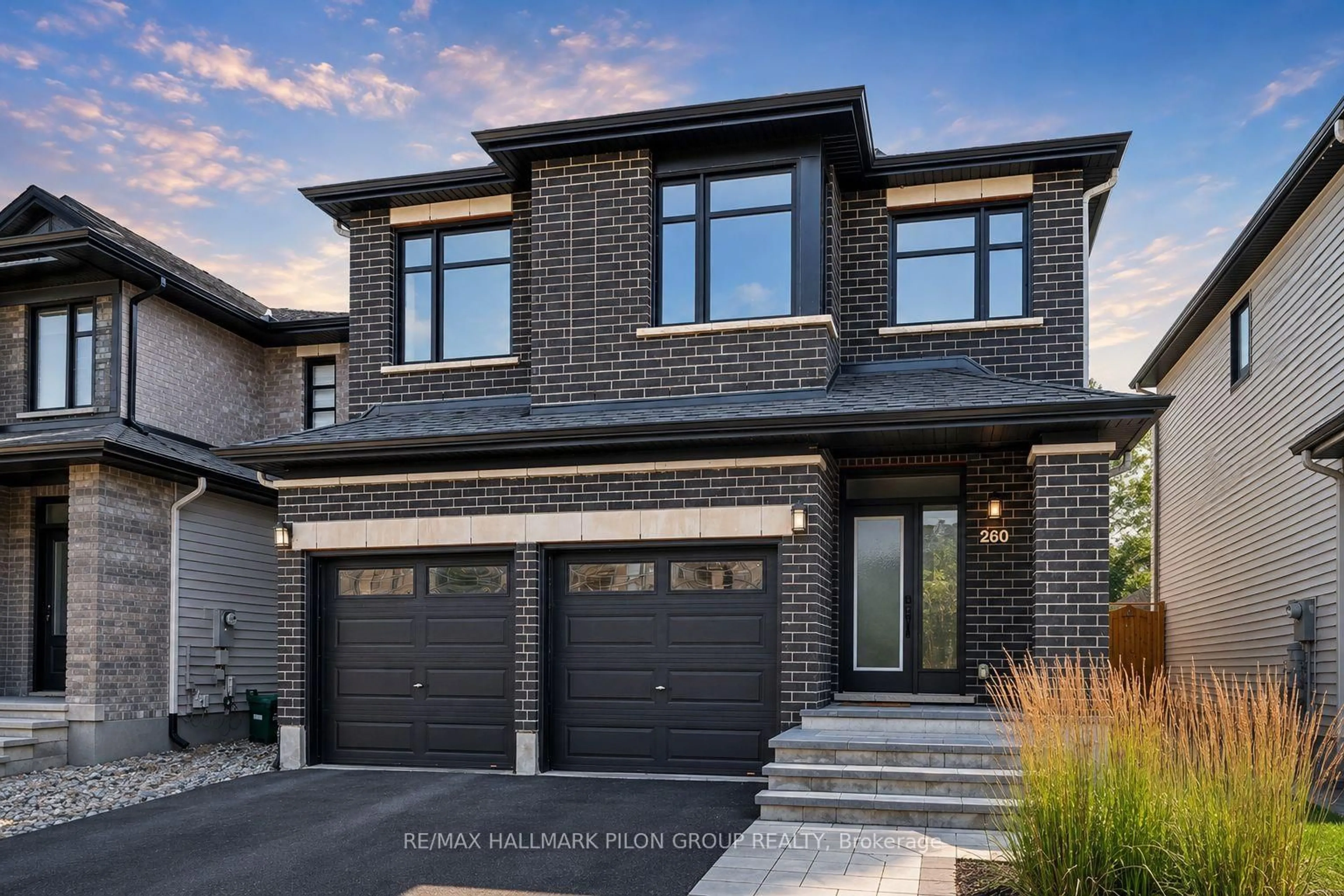 Home with brick exterior material, street for 260 Shinleaf Cres, Ottawa Ontario K1W 0J2