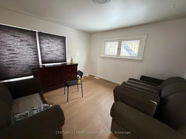 14 Craig St, London South 4