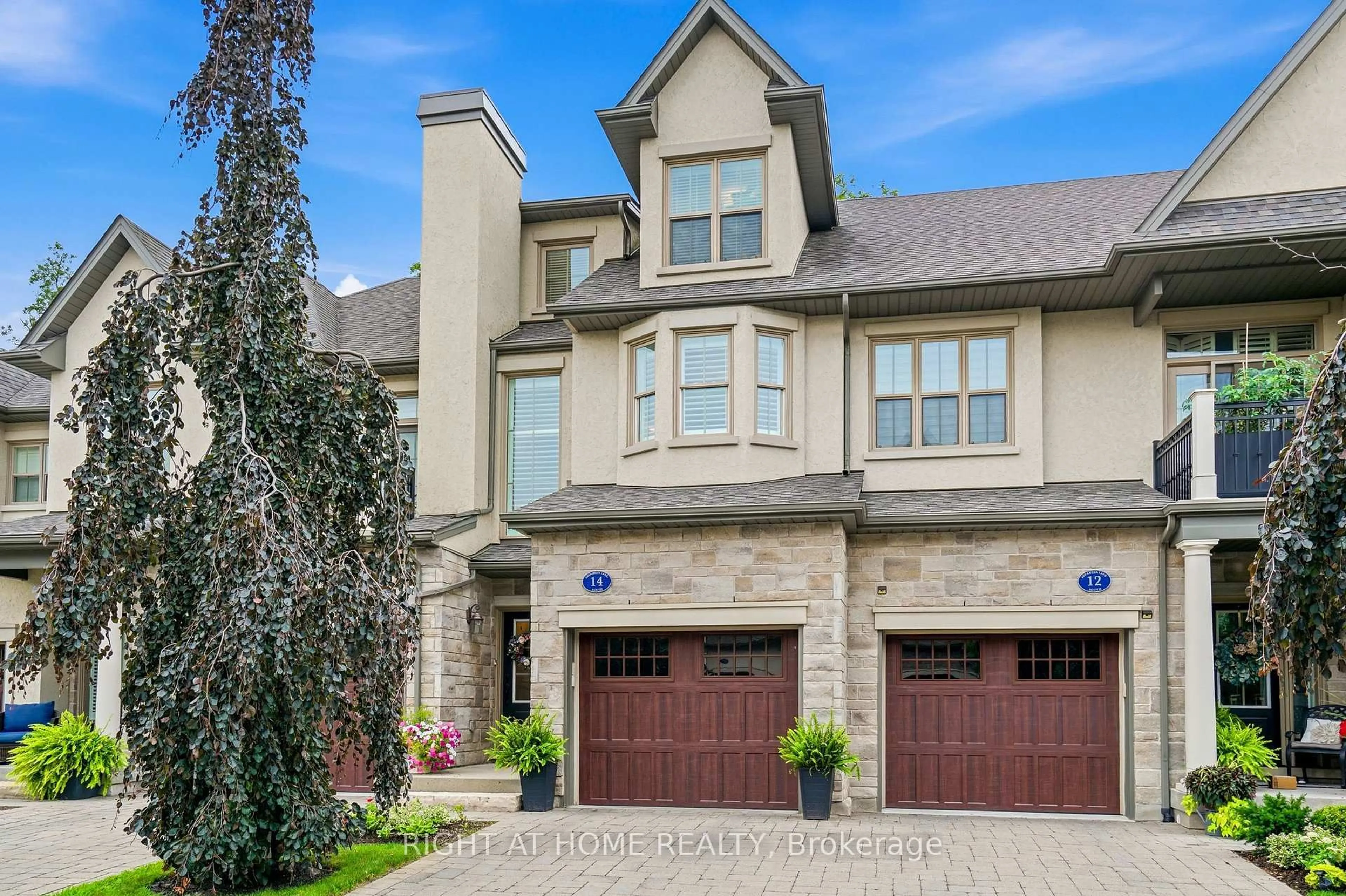 Home with brick exterior material, street for 14 Aberdeen Lane, Niagara-on-the-Lake Ontario L0S 1J0