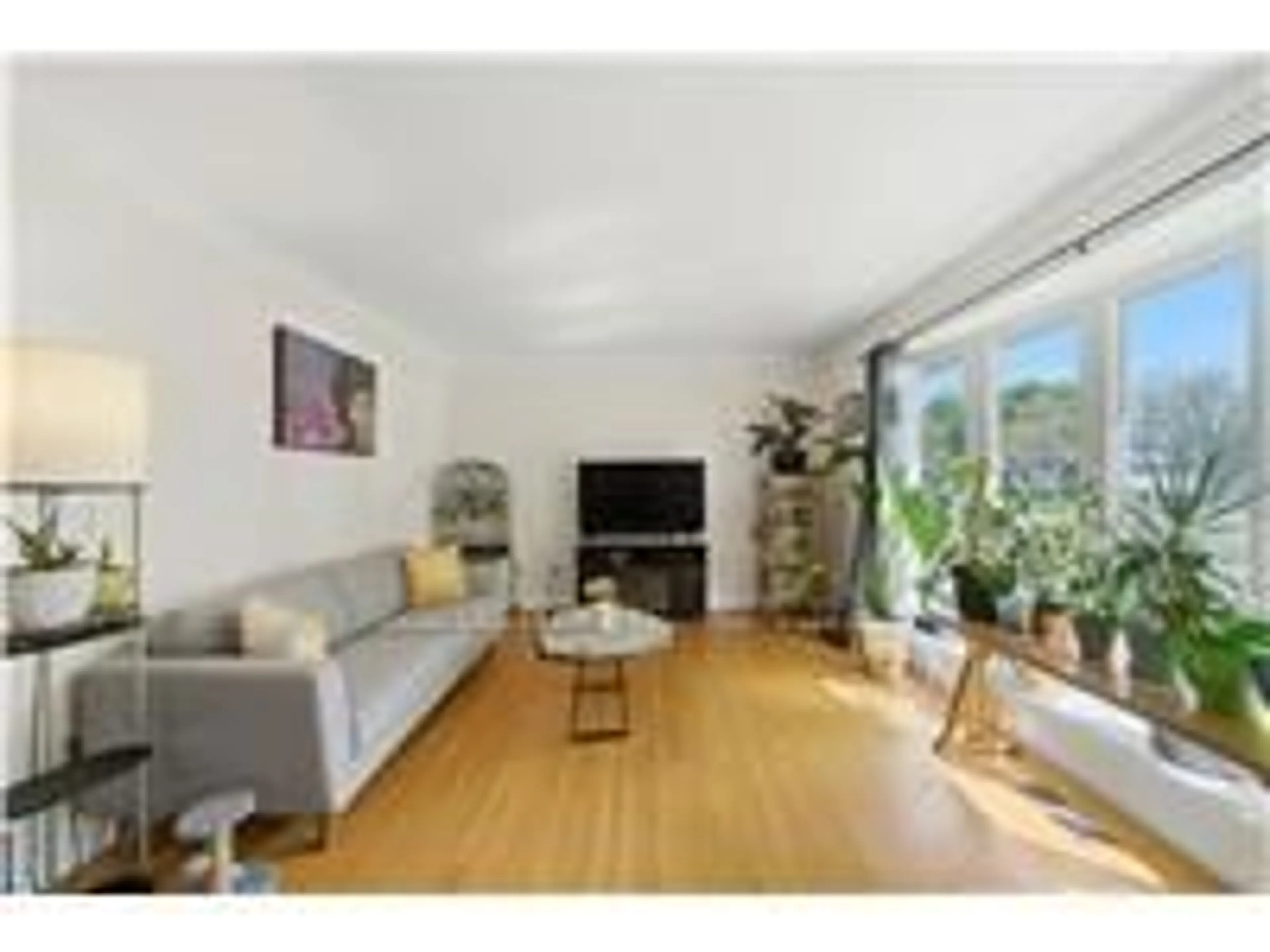 Living room with furniture, wood/laminate floor for 2 MORNING DEW Dr, Brantford Ontario N3R 3P2