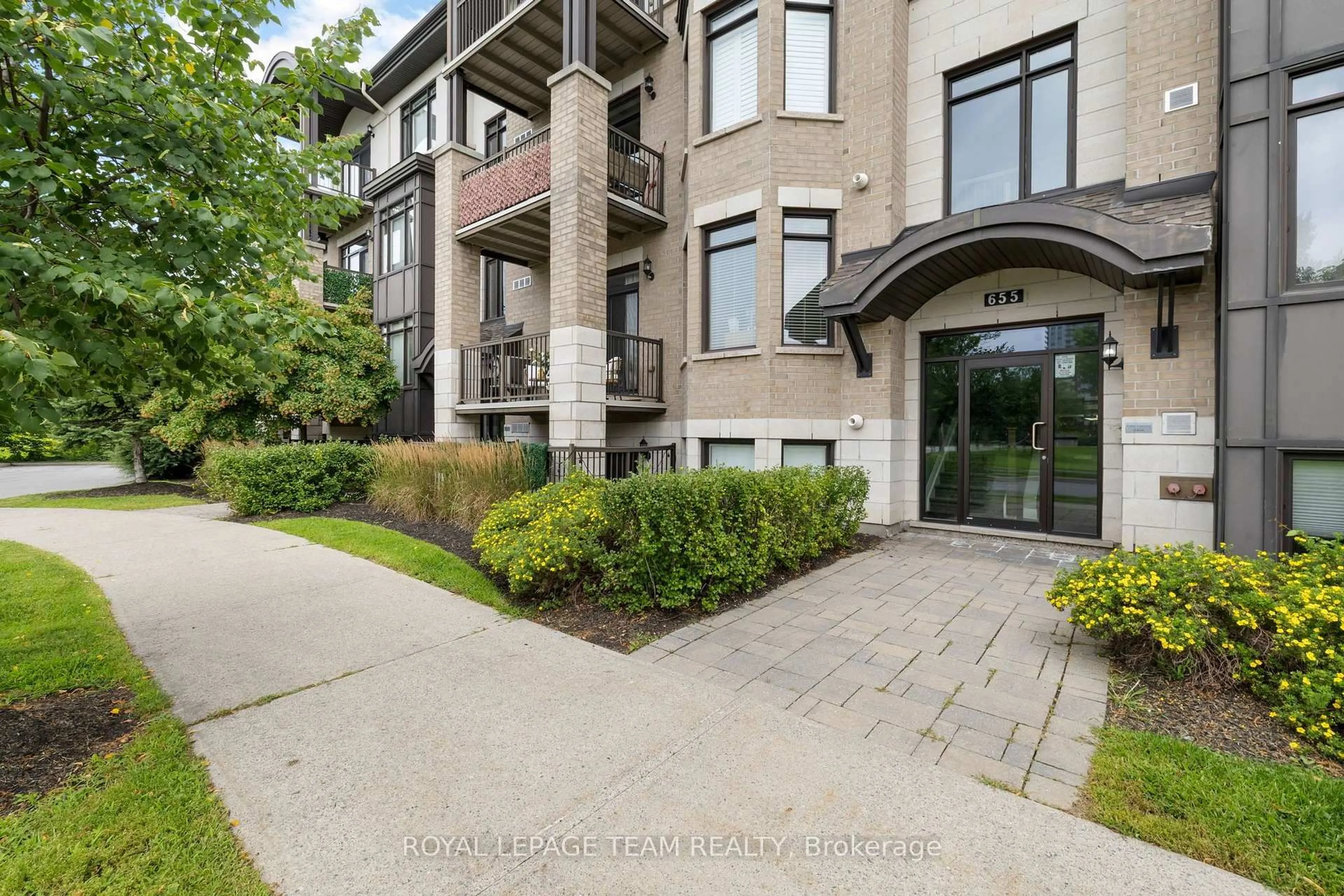 Patio, unknown for 655 Beauparc Private #104, Ottawa Ontario K1J 0A2
