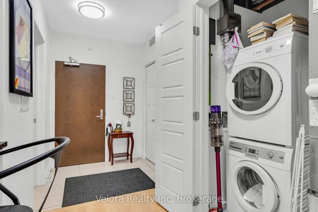 316 Bruyere St #220, Ottawa 5