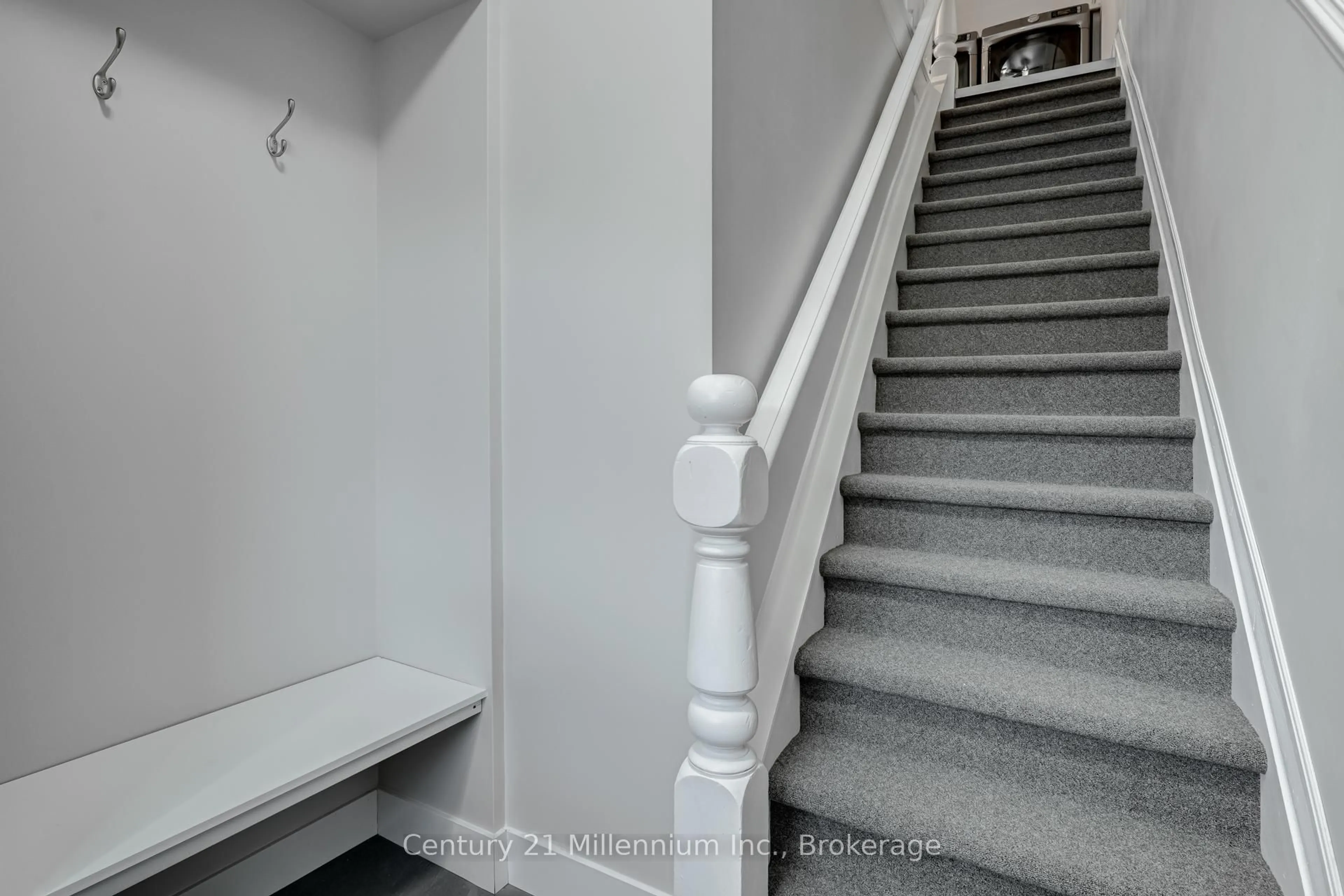 Stairs for 276 Edward St, North Huron Ontario N0G 2W0