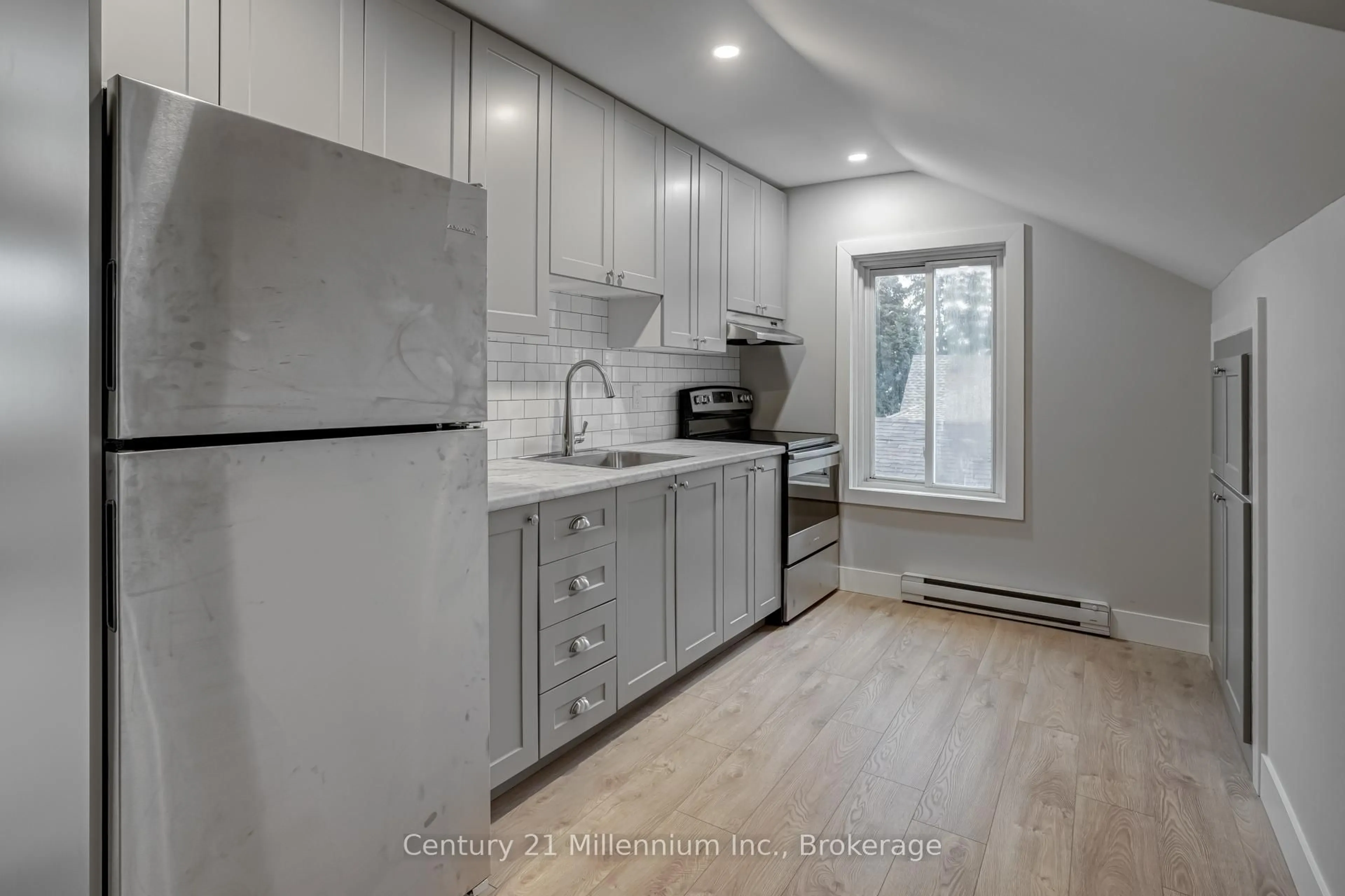 Unknown for 276 Edward St, North Huron Ontario N0G 2W0