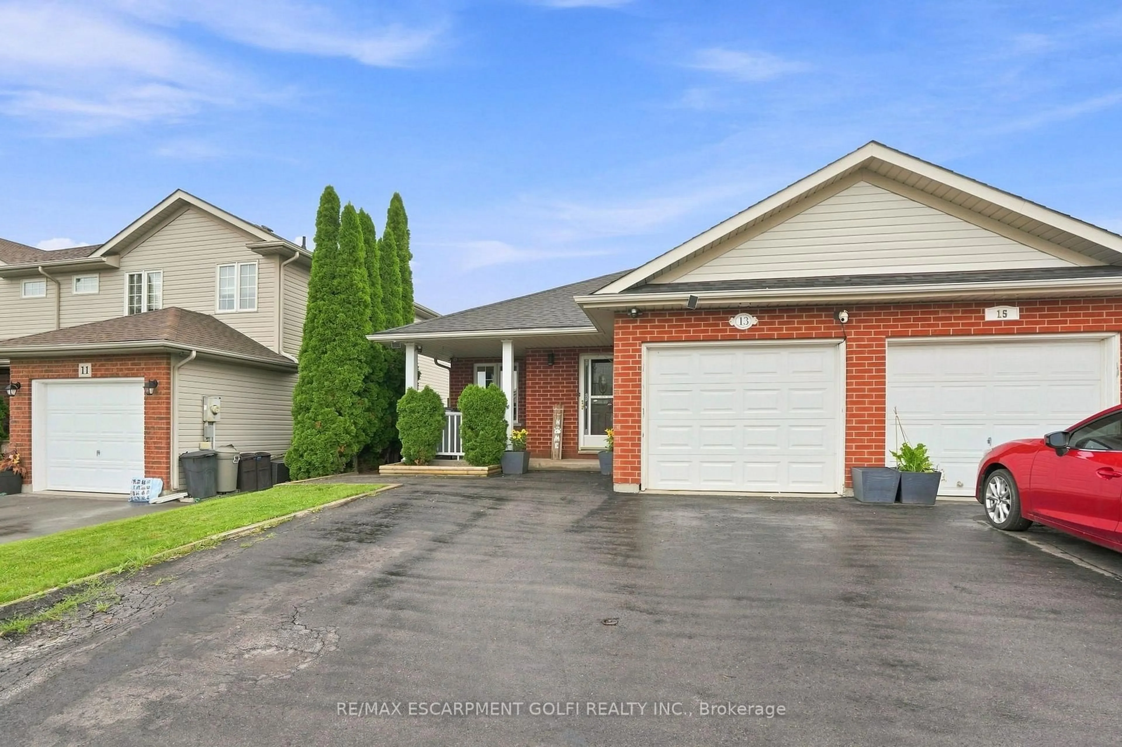 Home with brick exterior material, street for 13 Golden Acres Dr, West Lincoln Ontario L0R 2A0