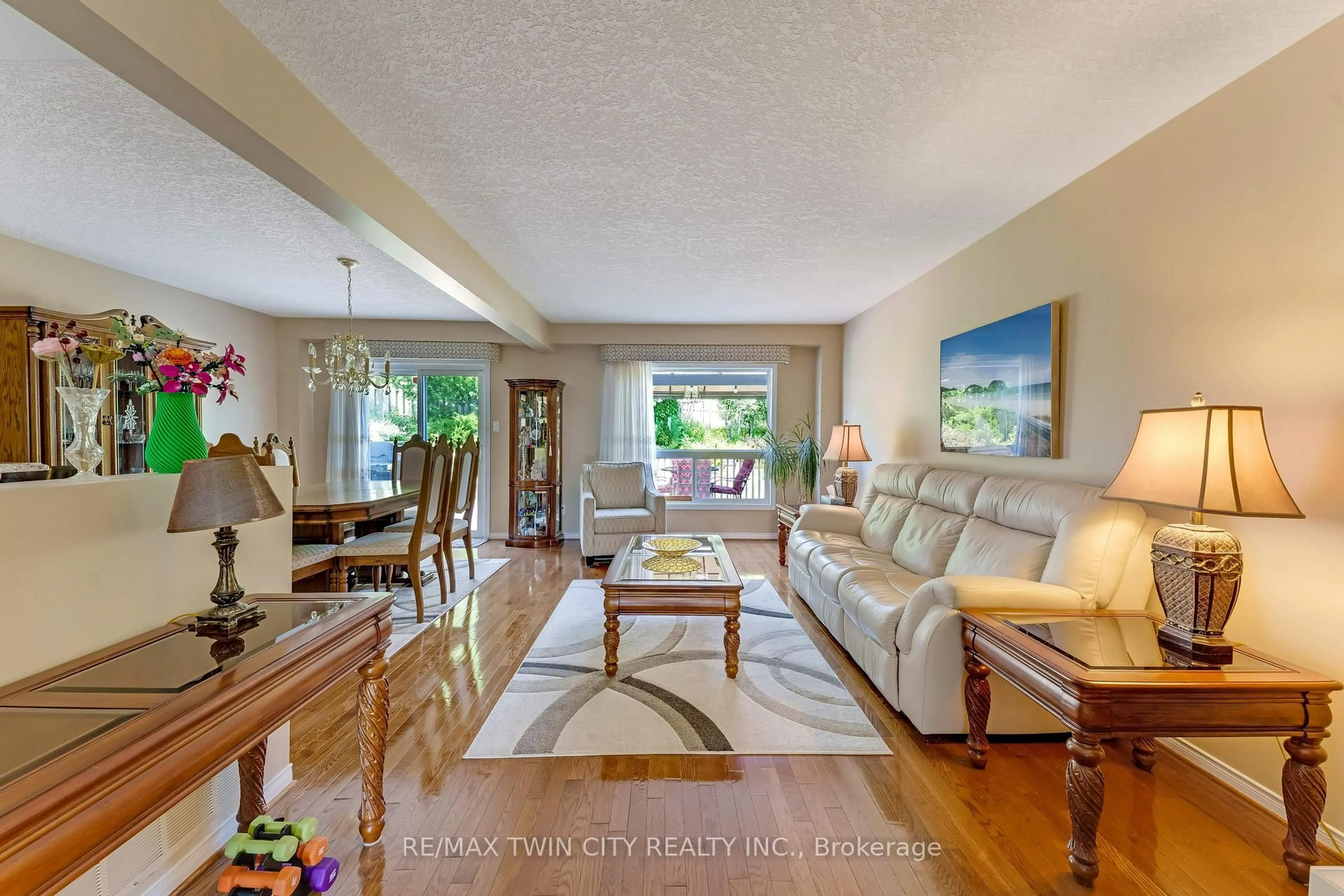Living room with furniture, unknown for 42 Briarmeadow Cres, Kitchener Ontario N2A 4C5