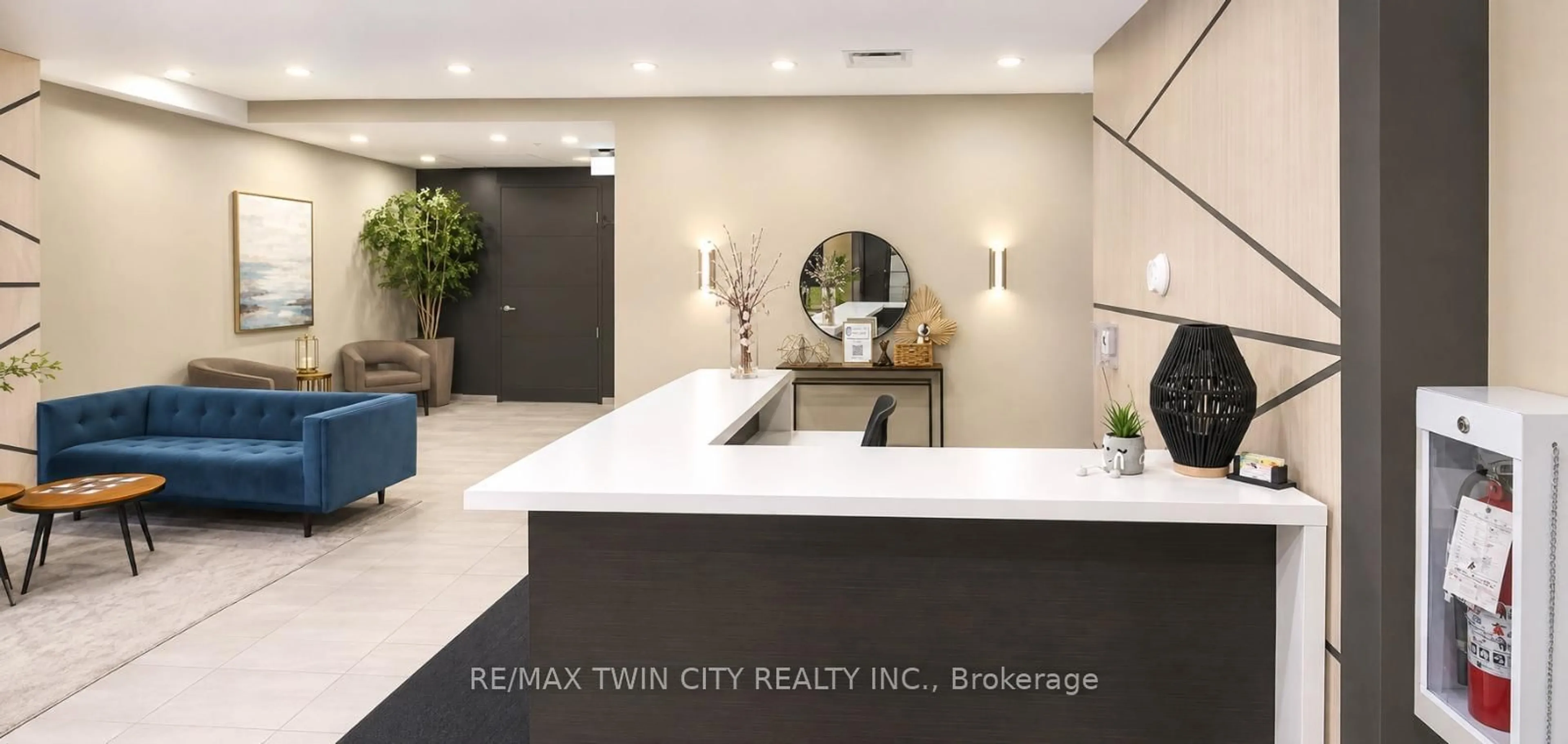 Contemporary bathroom, ceramic/tile floor for 60 Charles St #1402, Kitchener Ontario N2G 0C9