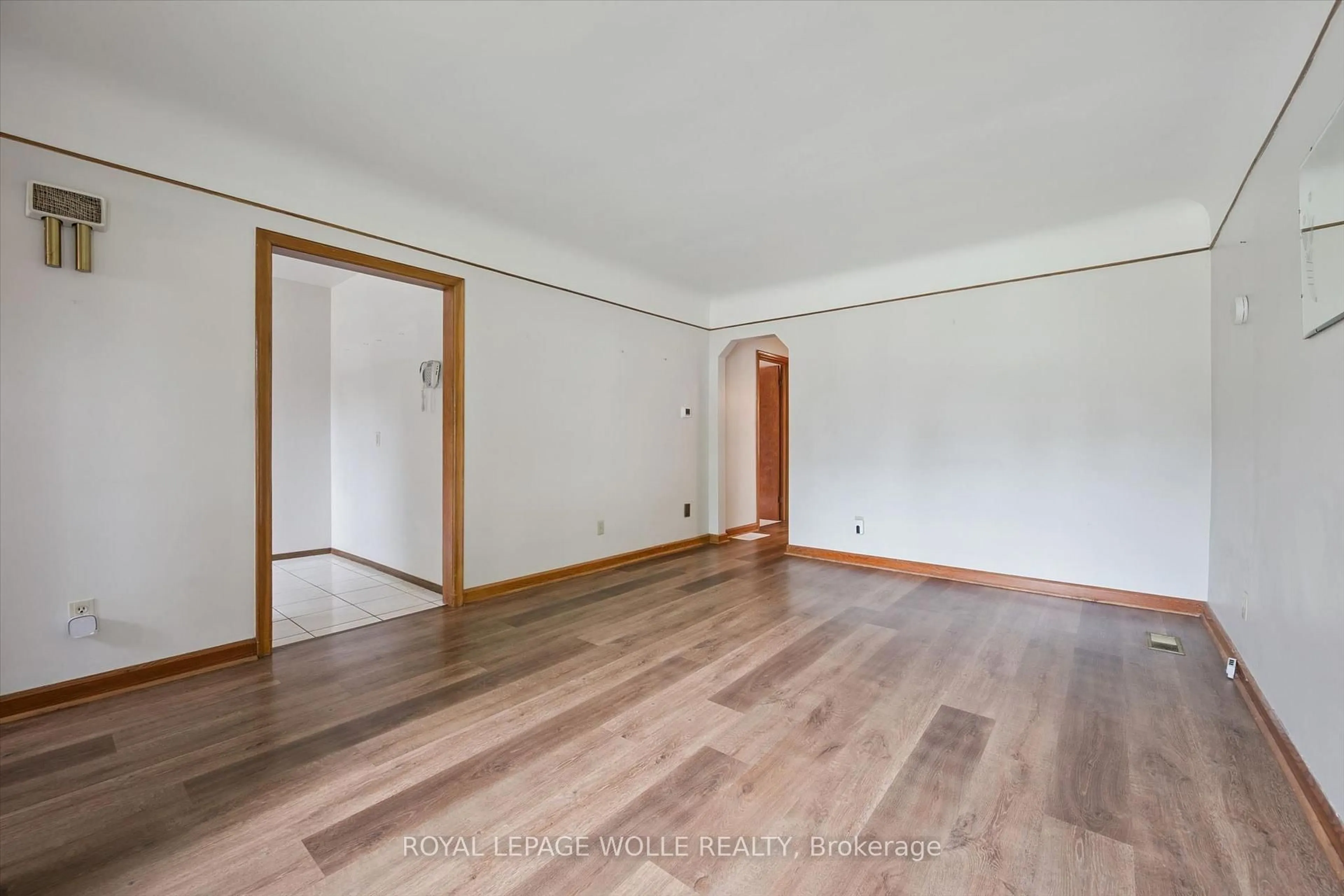 A pic of a room for 195 Blucher St, Kitchener Ontario N2H 5V6