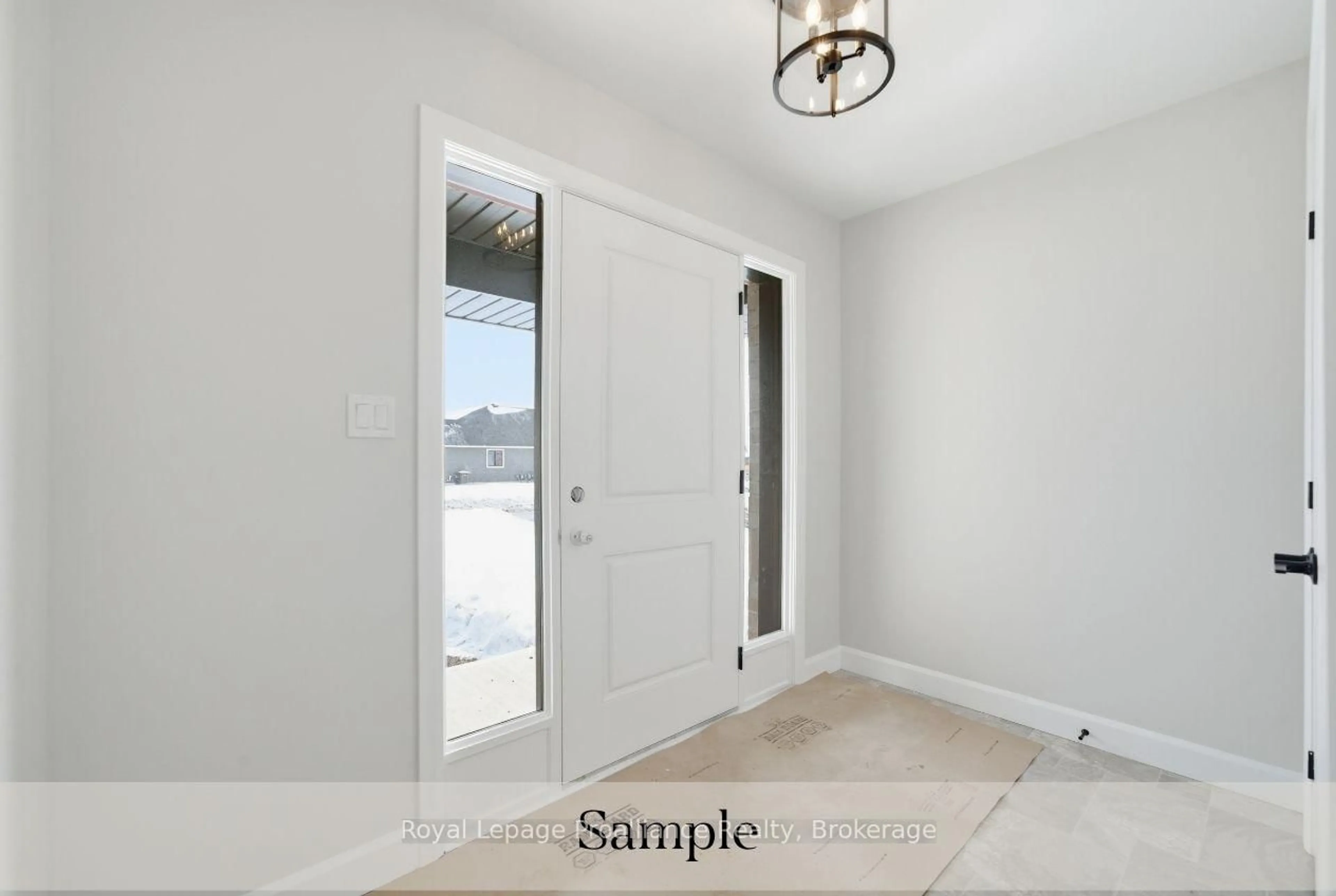 Indoor entryway for 119 Hastings Park Dr, Belleville Ontario K8P 0J1