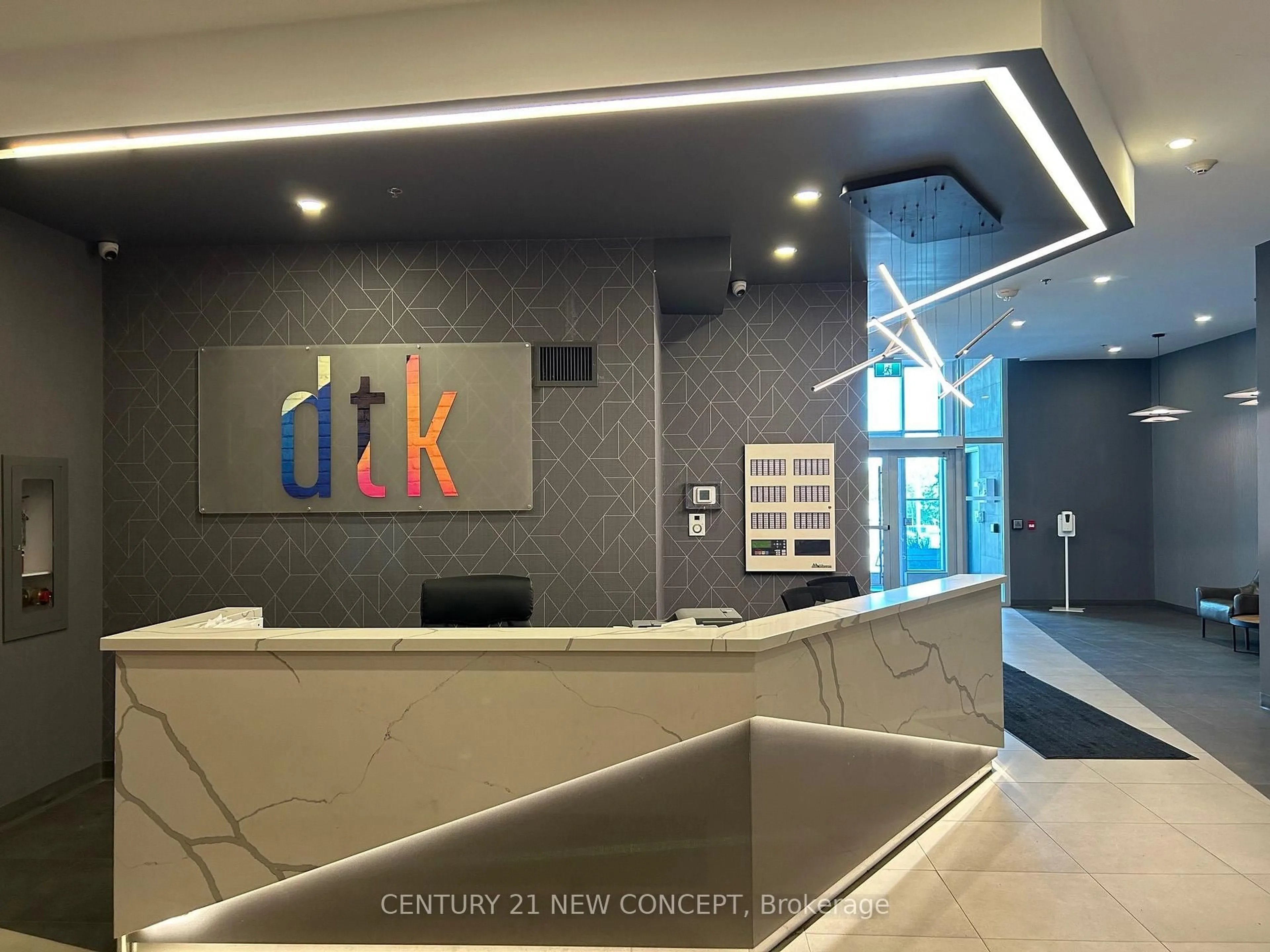Indoor foyer for 60 Frederick St #2501, Kitchener Ontario N2H 0C7