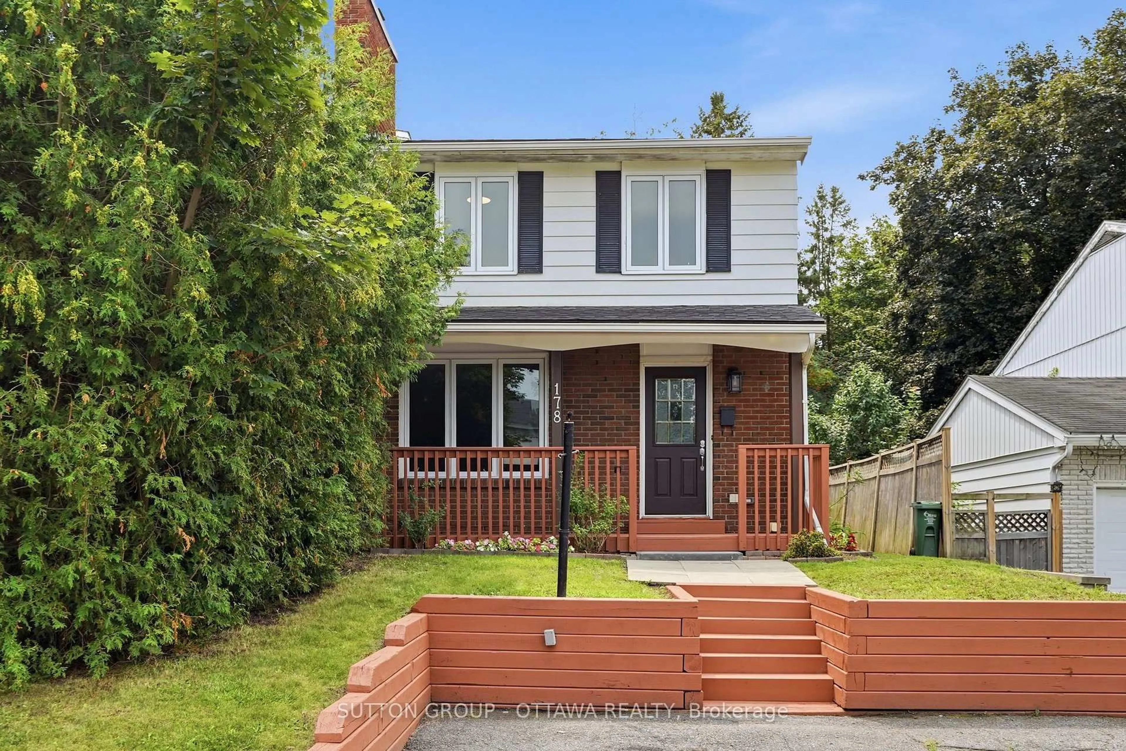 Home with brick exterior material, street for 178 Mcclellan Rd, Ottawa Ontario K2H 5W1