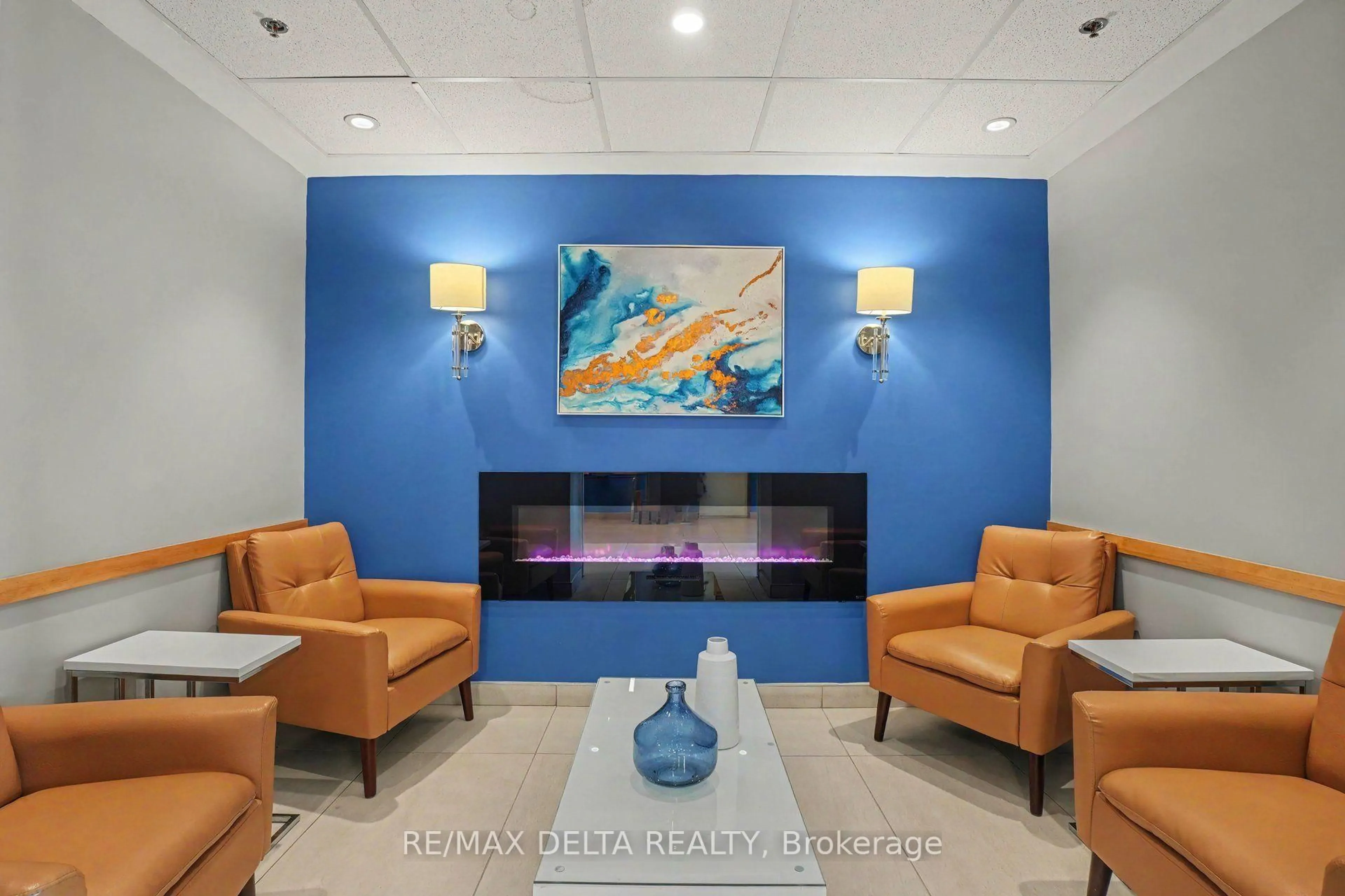 Lobby for 158A Mcarthur Ave #1610, Ottawa Ontario K1L 8C9