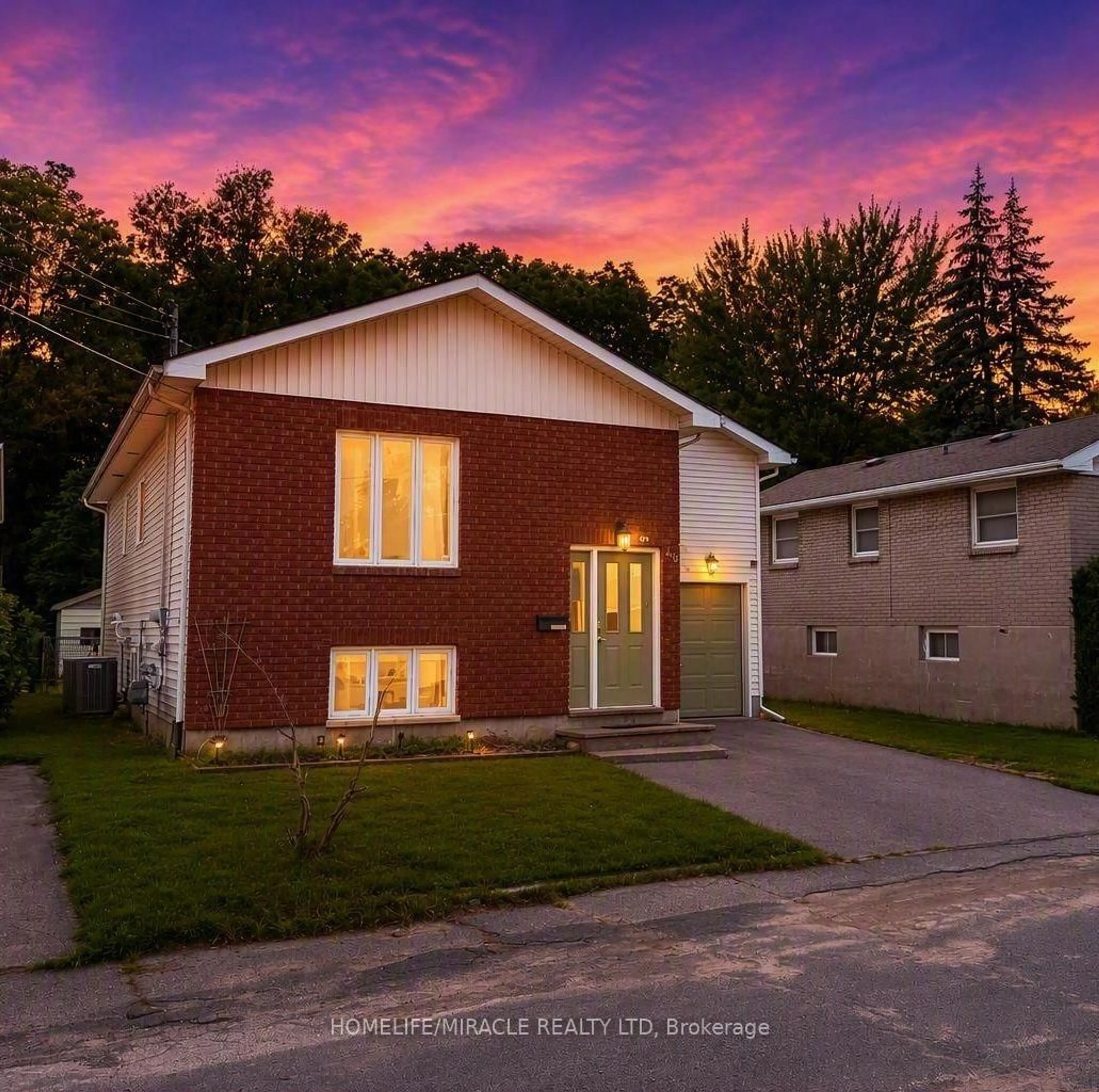Home with brick exterior material, street for 40 St Charles St, Belleville Ontario K8P 2V8