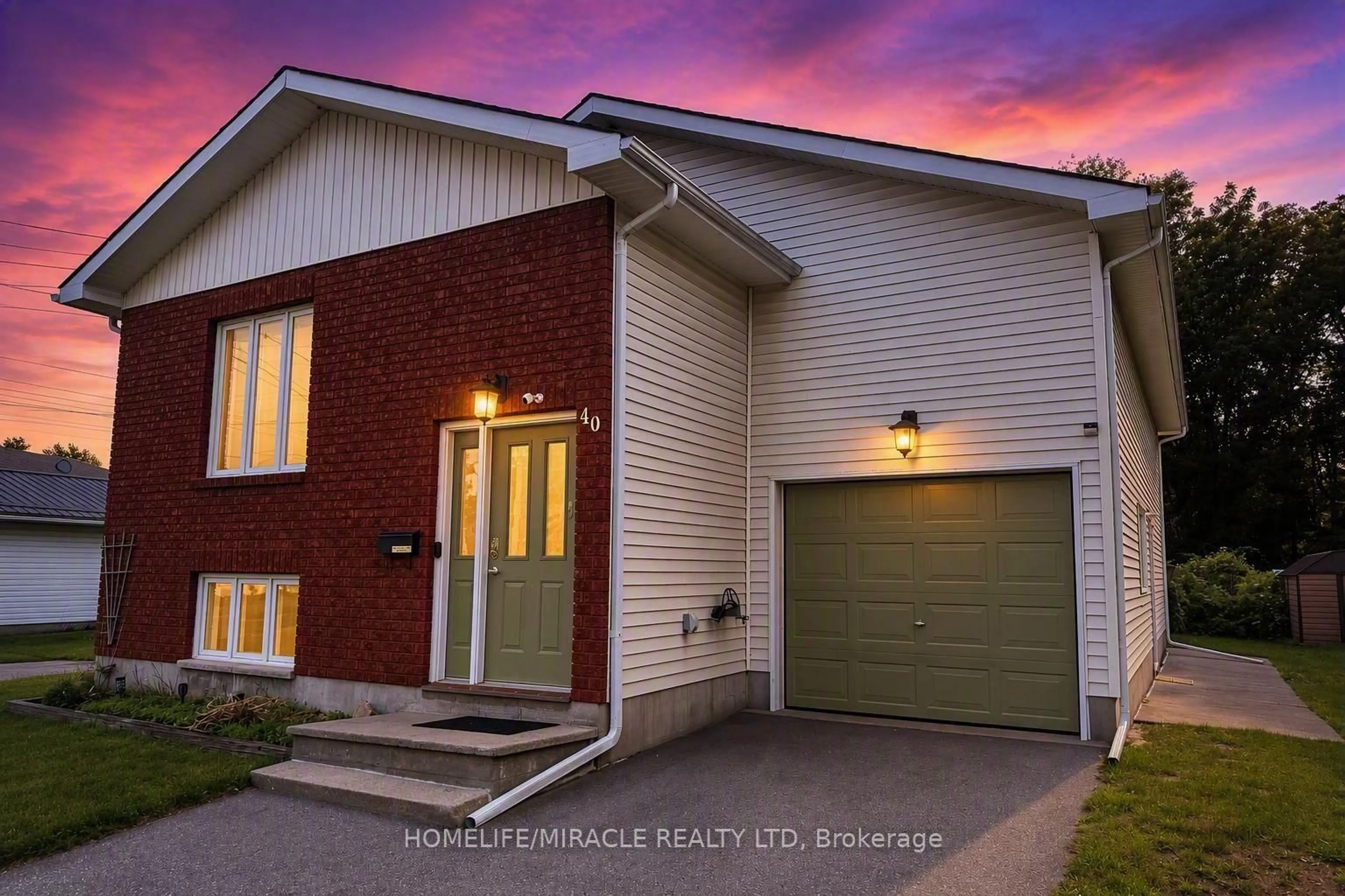 Home with brick exterior material, street for 40 St Charles St, Belleville Ontario K8P 2V8