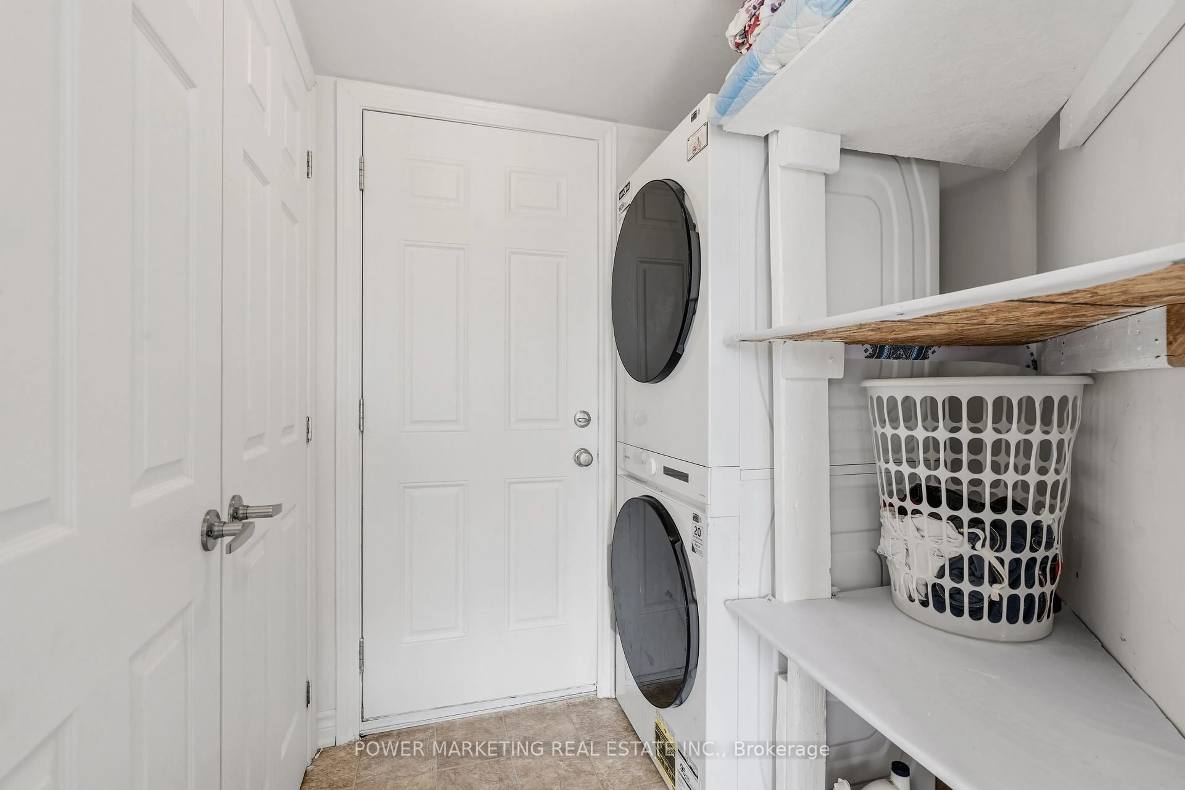 Laundry room for 193 SOLEIL Ave, Ottawa Ontario K4A 0V9