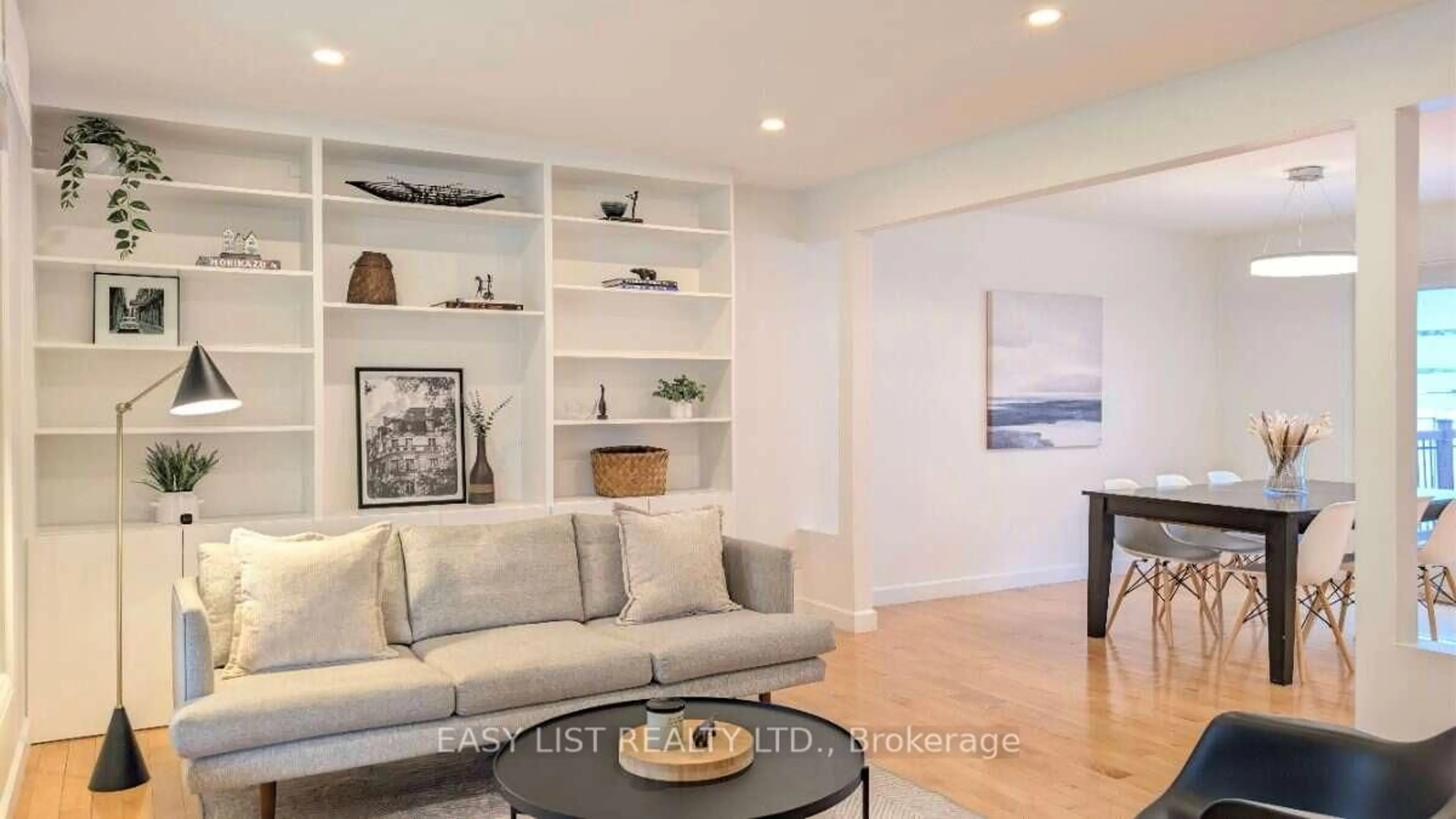 Living room with furniture, unknown for 1895 Savoy Pl, Ottawa Ontario K2C 0W2