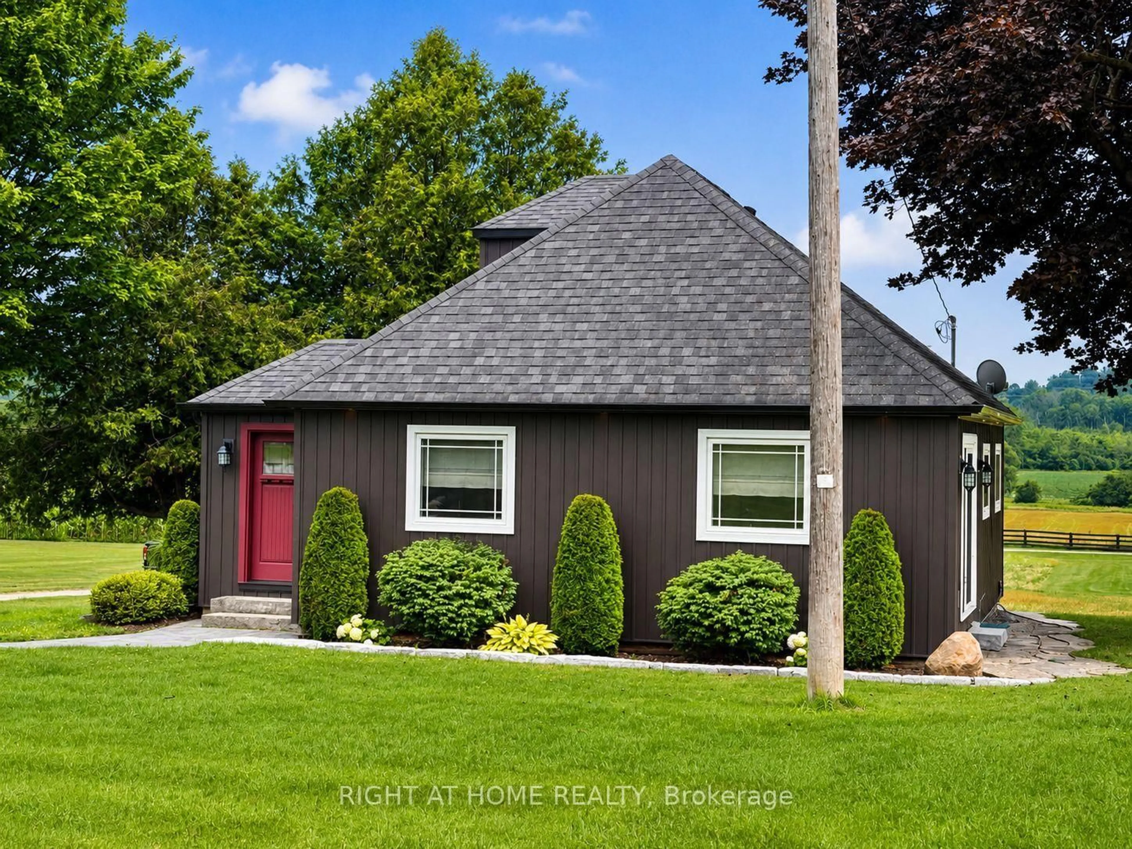Home with vinyl exterior material, street for 8181A Cavan Rd, Hamilton Township Ontario K0K 2E0