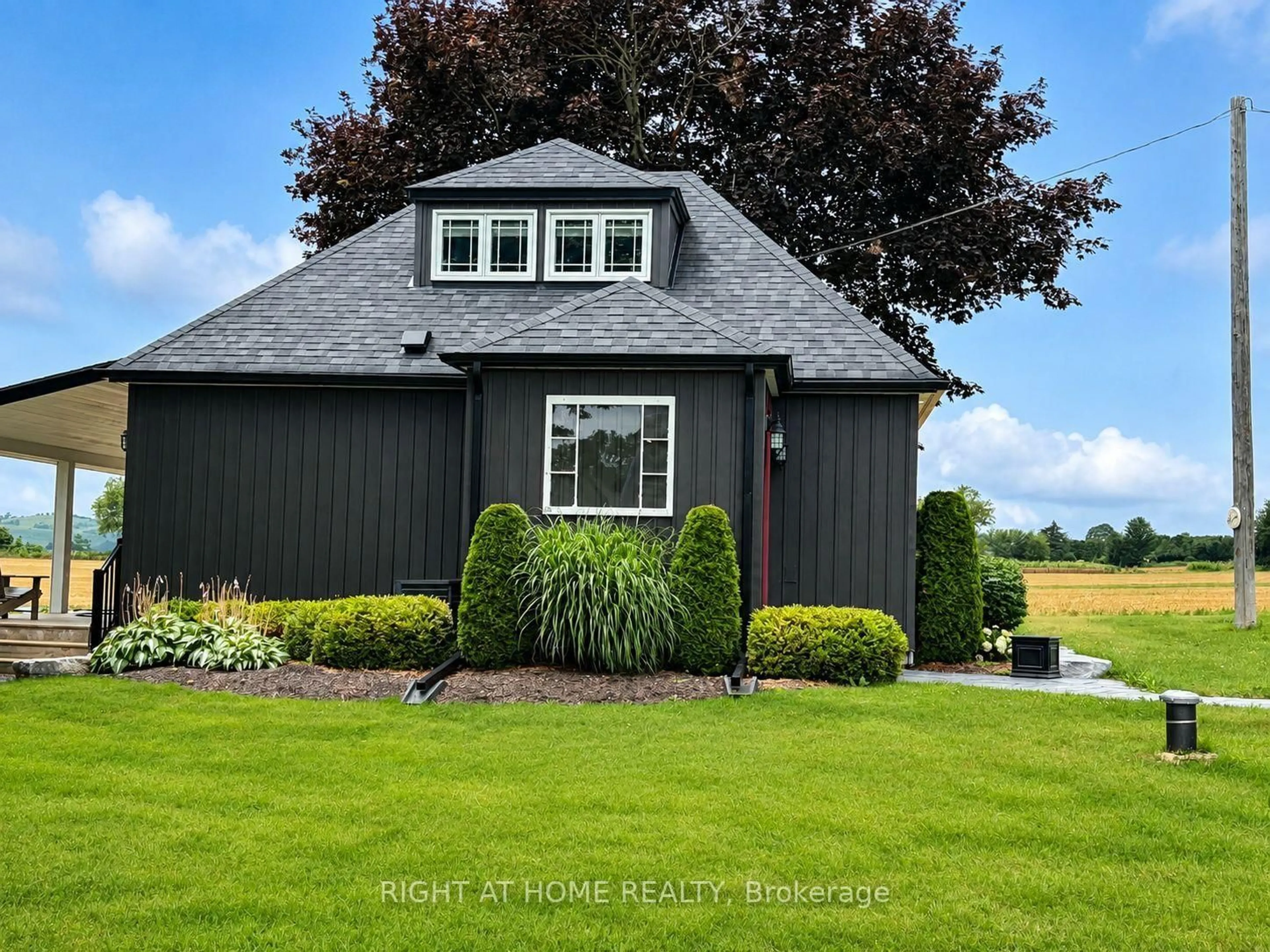 Home with vinyl exterior material, street for 8181A Cavan Rd, Hamilton Township Ontario K0K 2E0