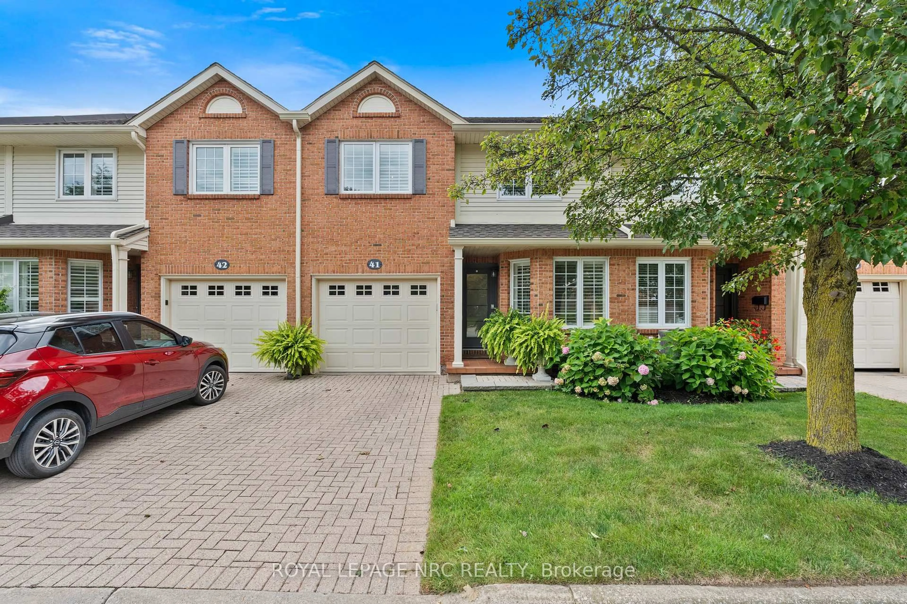 Home with brick exterior material, street for 275 Pelham Rd #41, St. Catharines Ontario L2S 3B9