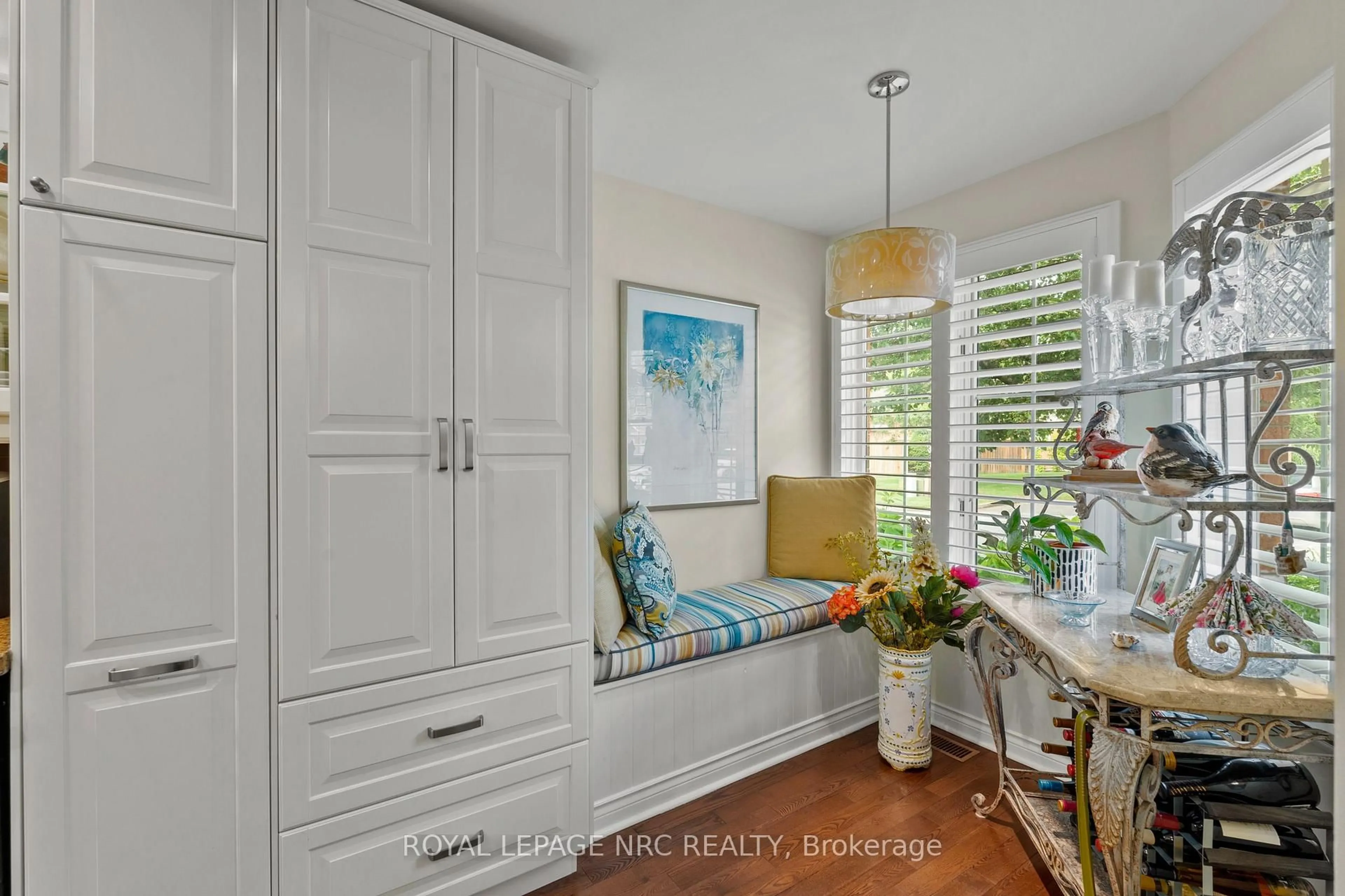 Laundry room for 275 Pelham Rd #41, St. Catharines Ontario L2S 3B9