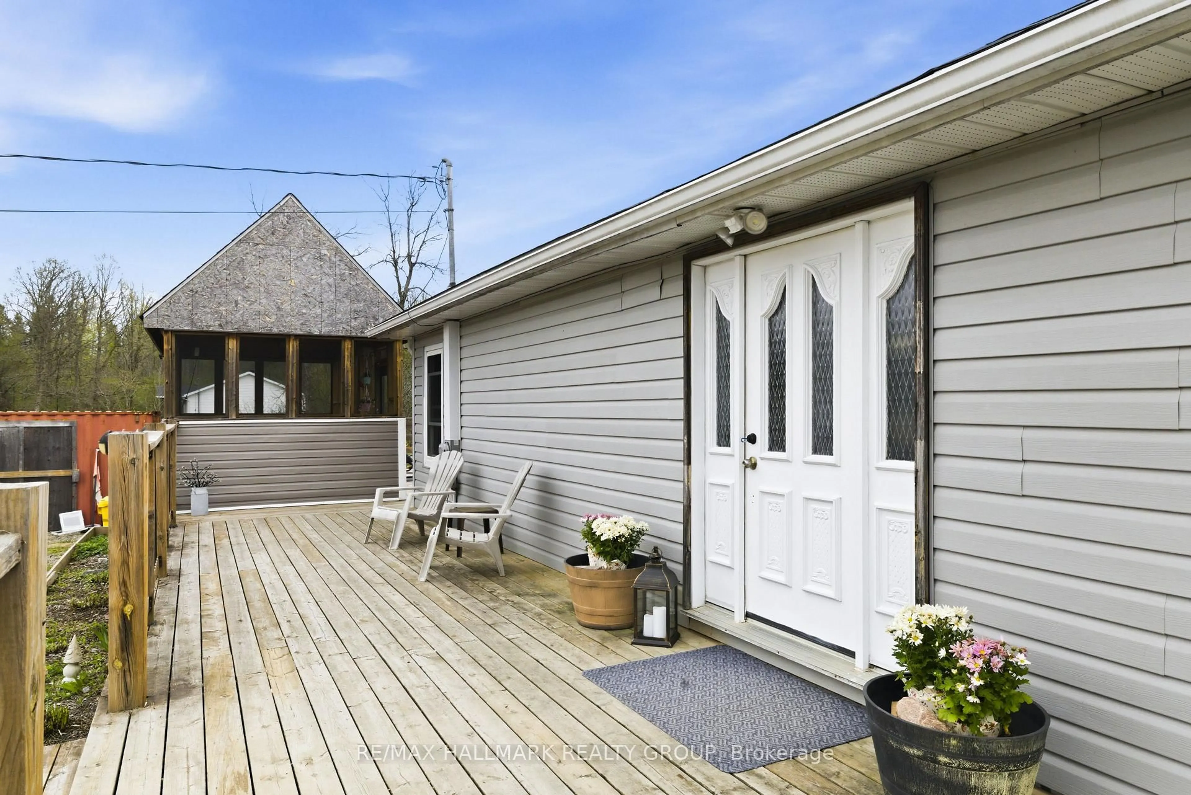 Patio, street for 1509 Drummond Con 6b Concession, Perth Ontario K7H 3C9