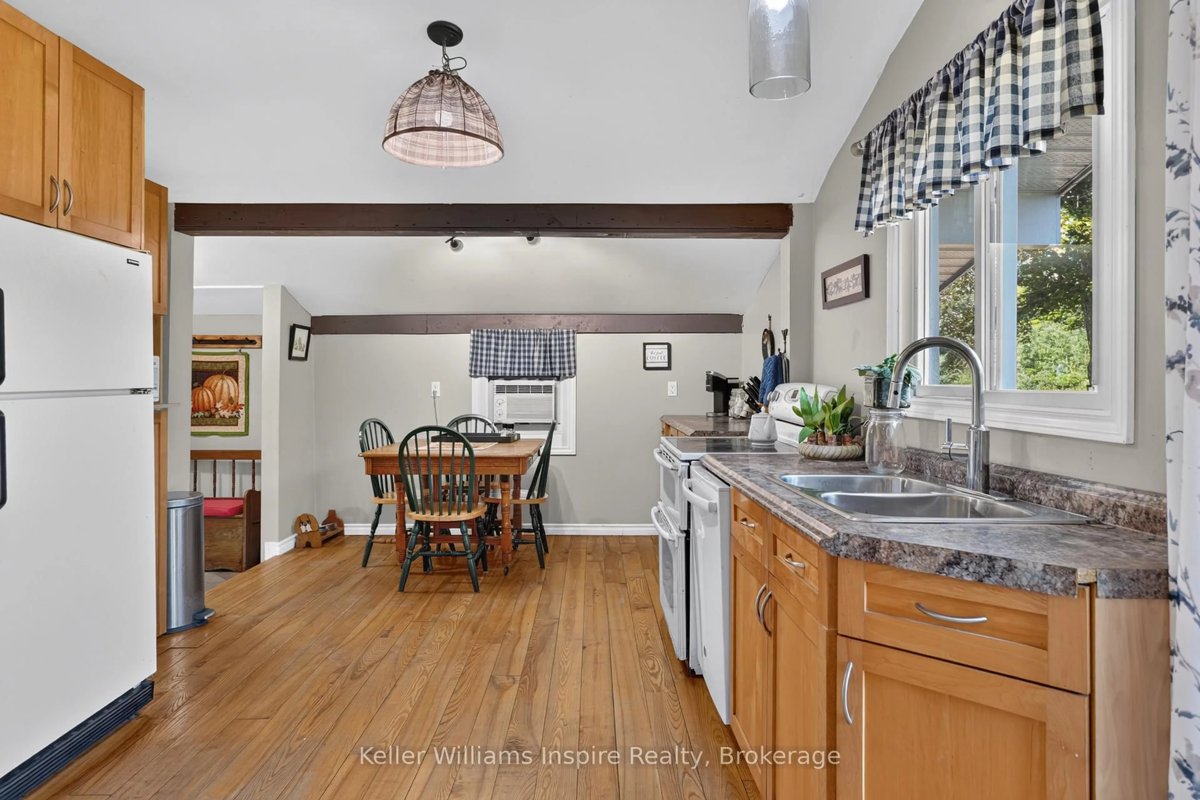 Open concept kitchen, ceramic/tile floor for 3044 LOOP Rd, Highlands East Ontario K0L 3C0