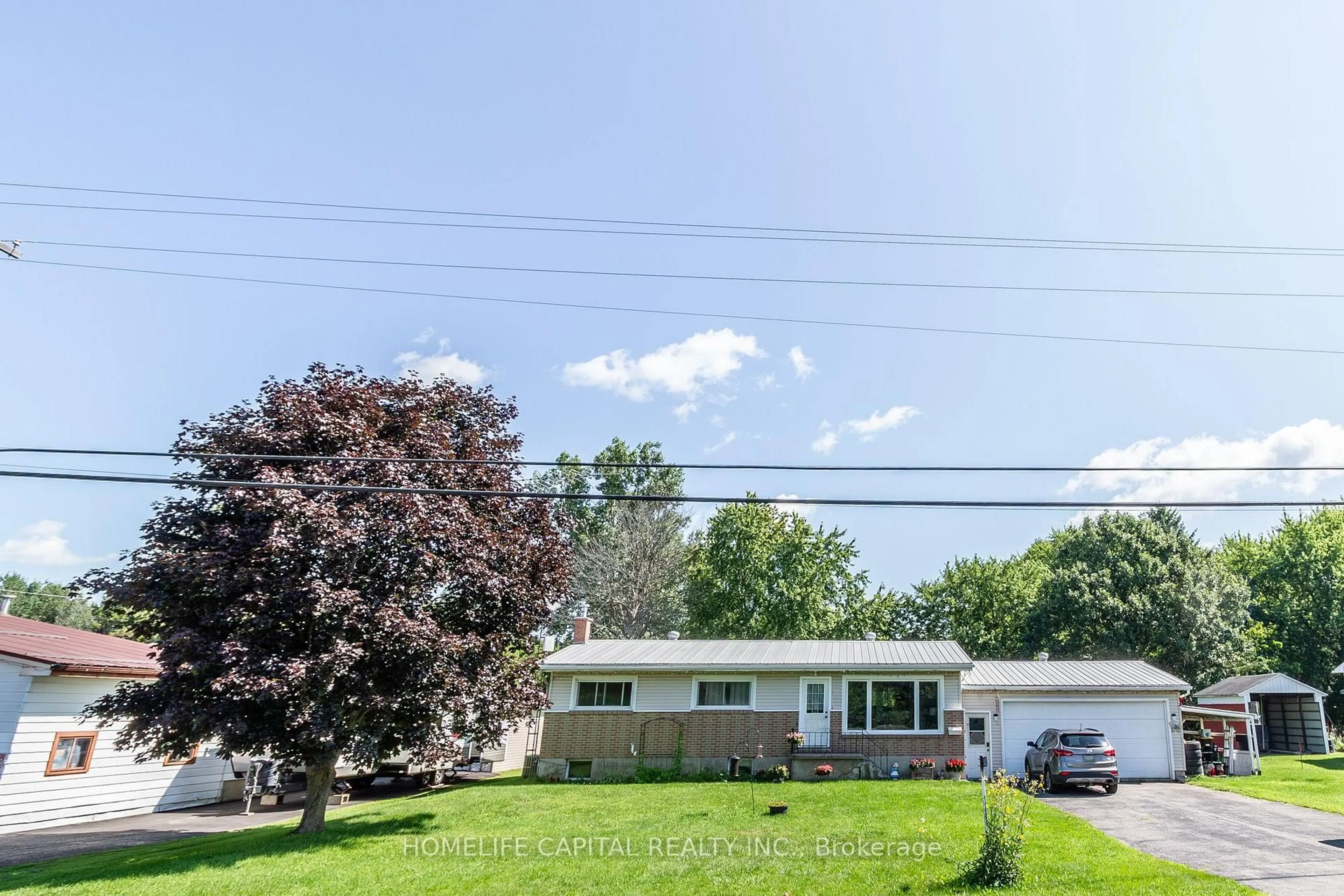 Home with vinyl exterior material, street for 8425 County Rd 15 Rd, Augusta Ontario K0G 1R0
