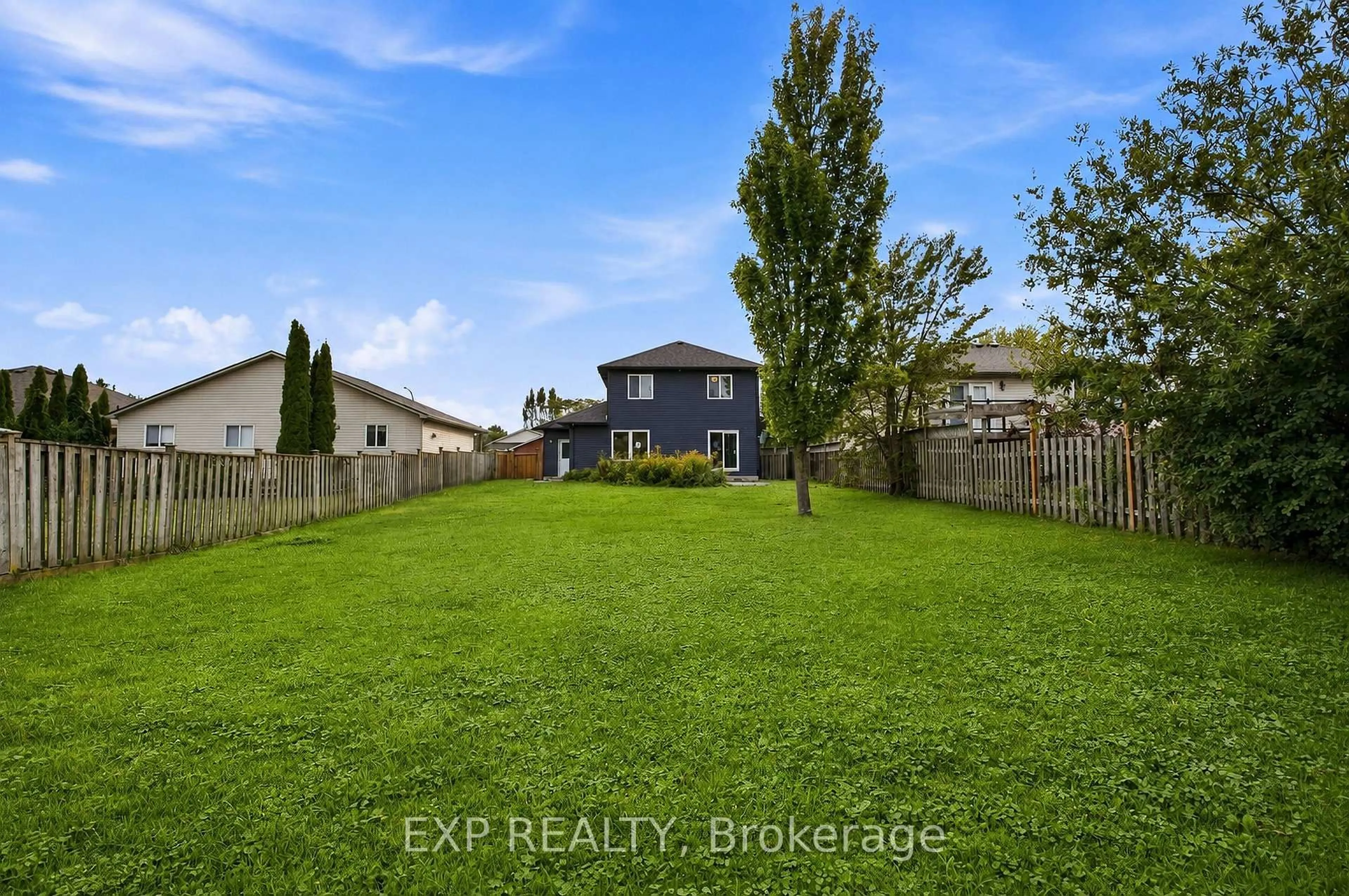 A pic from outside/outdoor area/front of a property/back of a property/a pic from drone, water/lake/river/ocean view for 5 Vera St, Haldimand Ontario N0A 1J0