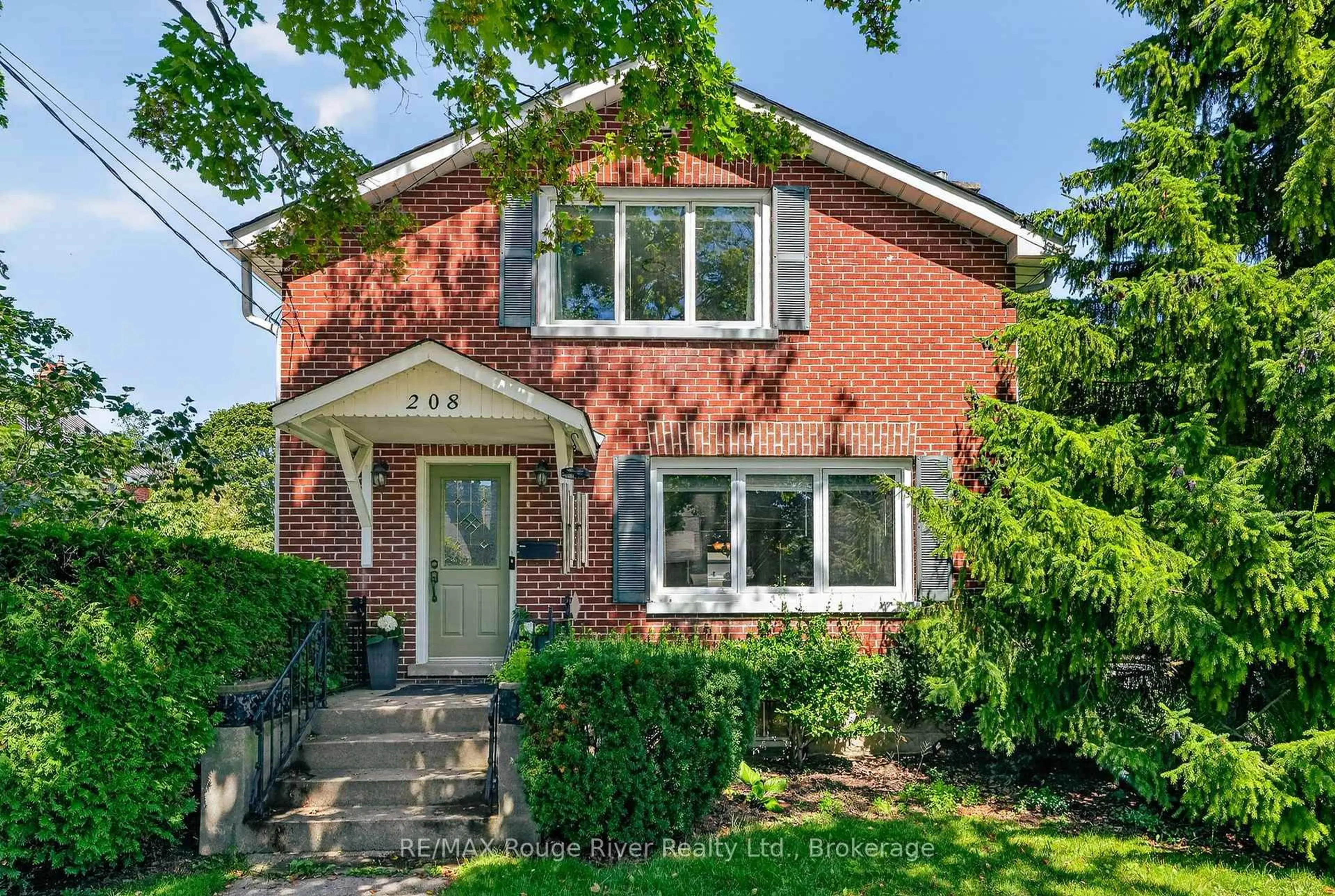 Home with brick exterior material, street for 208 Albert St, Cobourg Ontario K9A 2R7