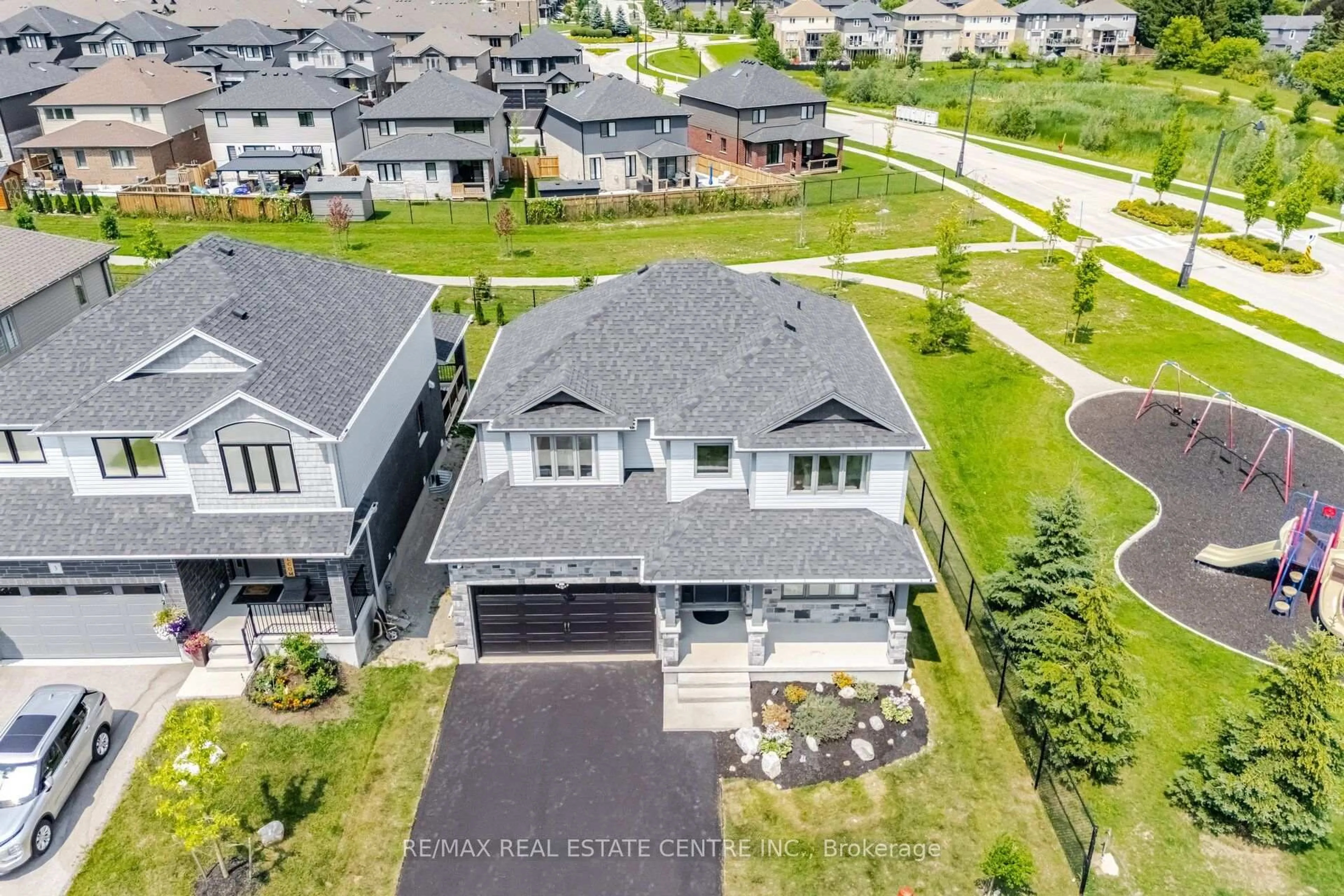A pic from outside/outdoor area/front of a property/back of a property/a pic from drone, street for 1 Grundy Cres, East Luther Grand Valley Ontario L9W 7S7