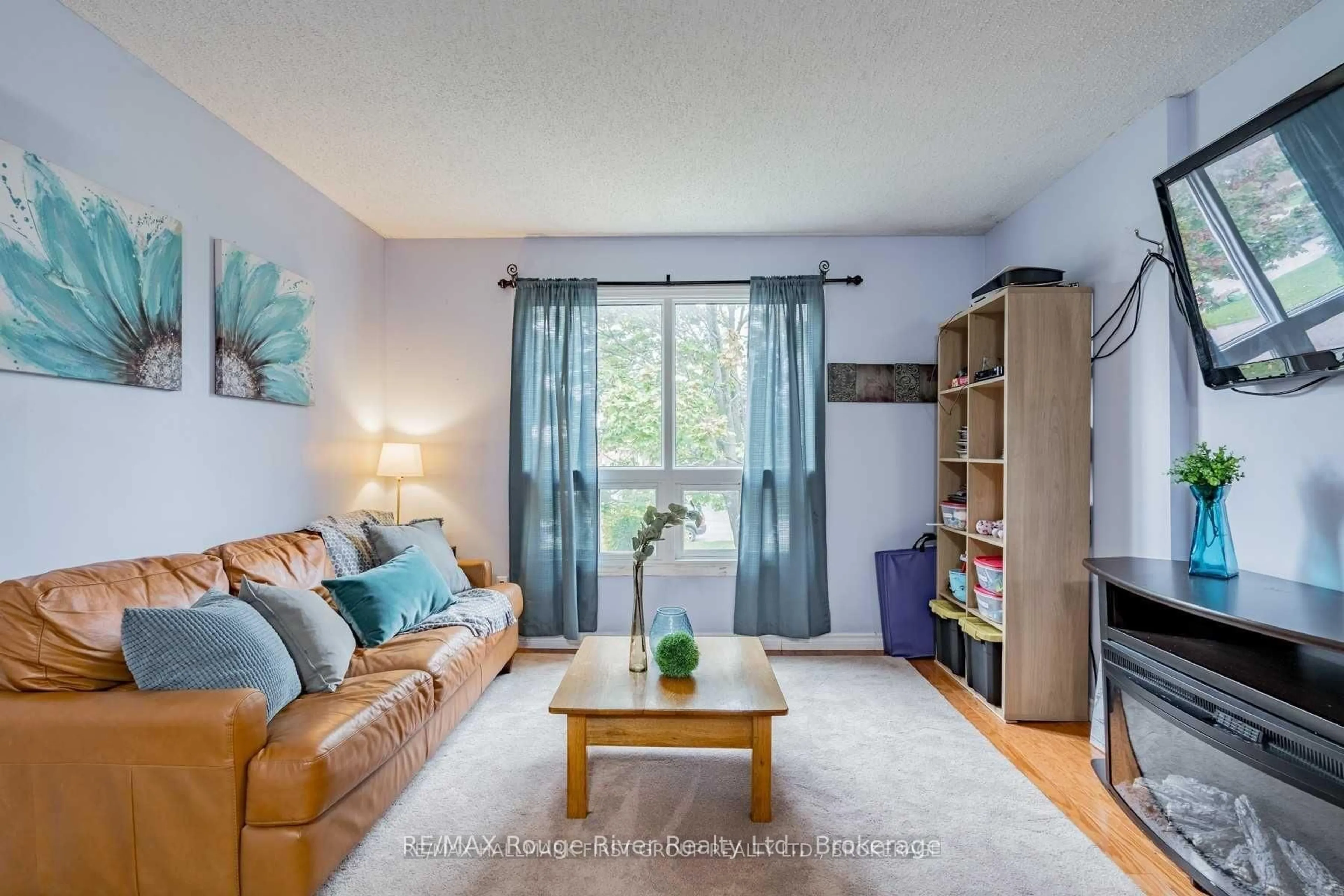 Living room with furniture, unknown for 465 Burnham Manor Crt, Cobourg Ontario K9A 5B9
