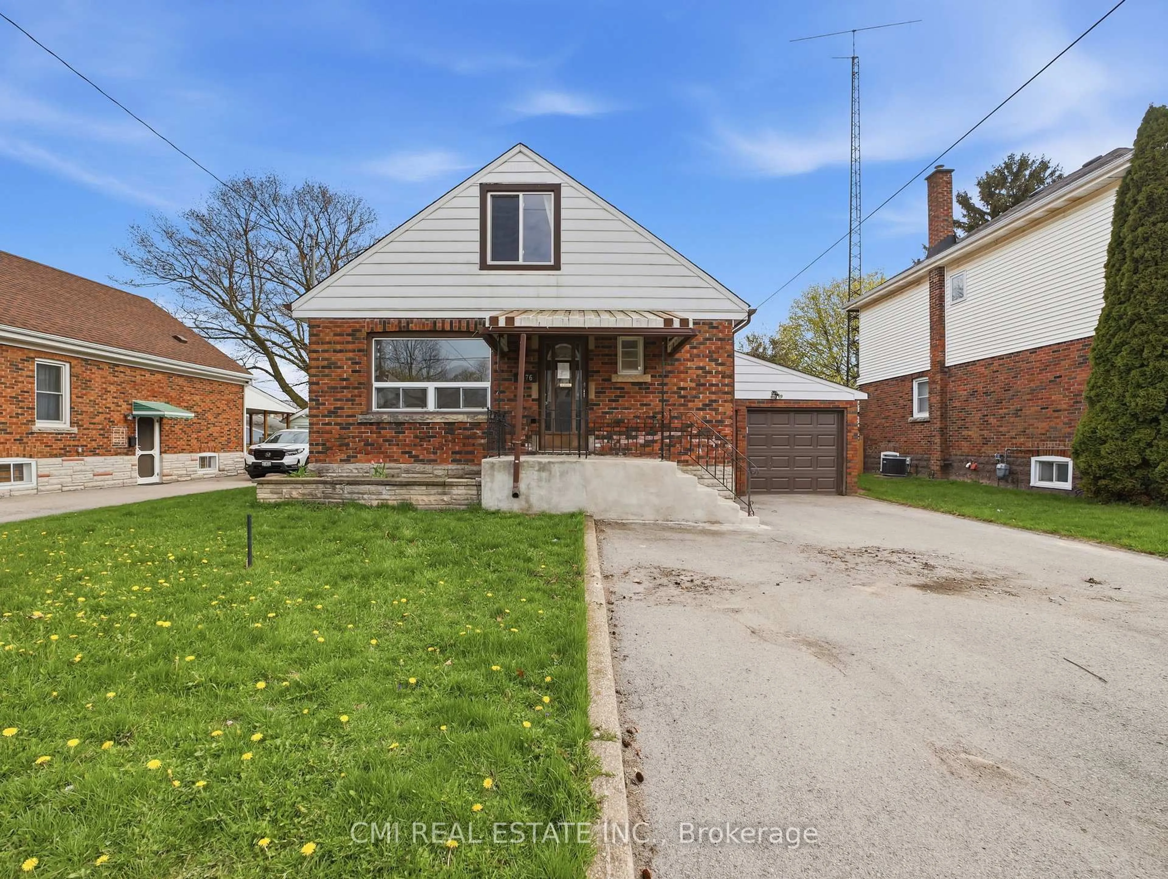 Home with brick exterior material, street for 6476 Maranda St, Niagara Falls Ontario L2G 1Z7