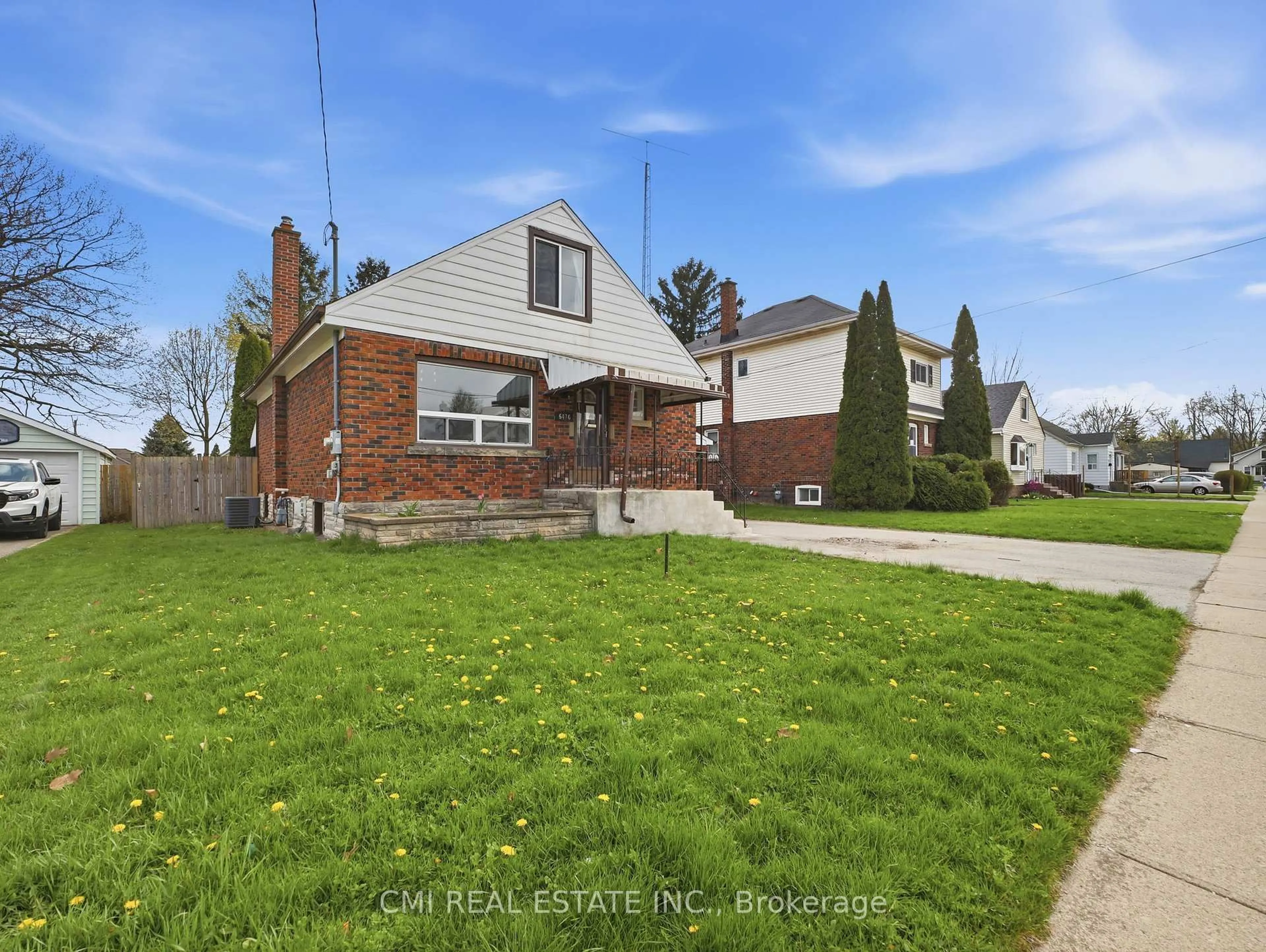 Home with brick exterior material, street for 6476 Maranda St, Niagara Falls Ontario L2G 1Z7