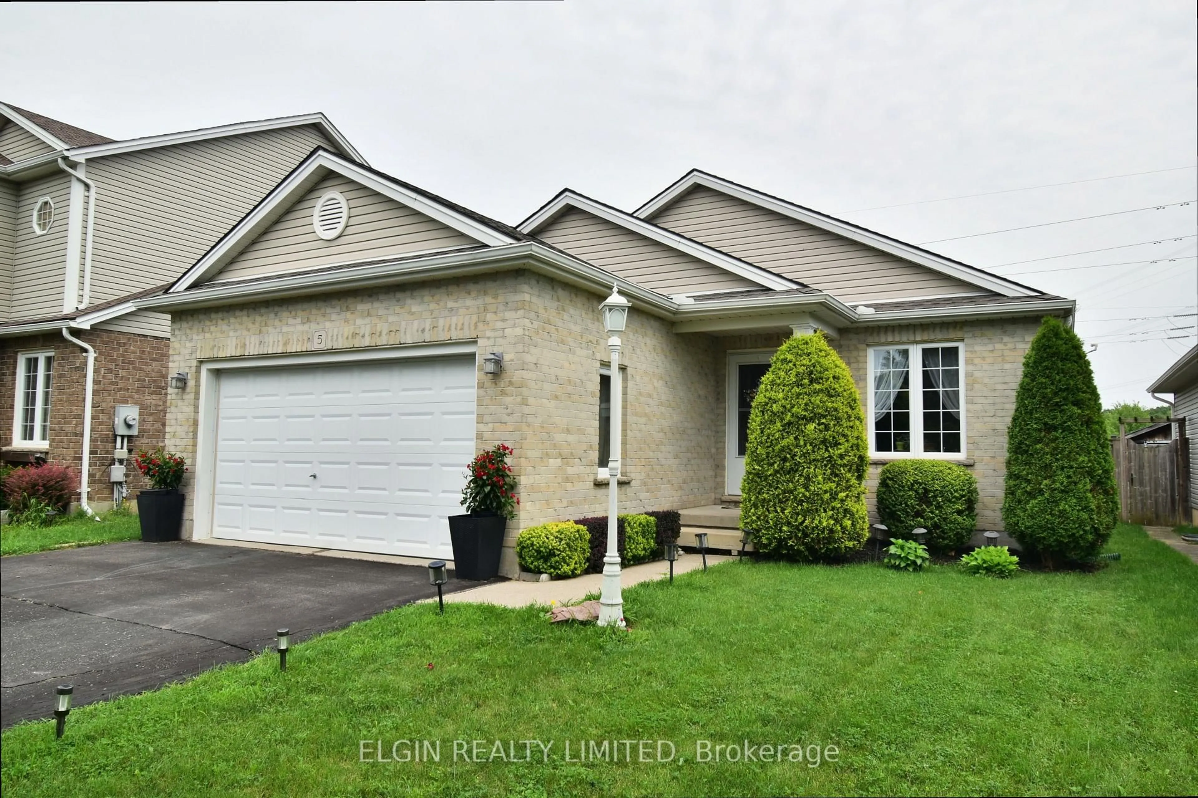 Unknown for 5 Havenridge Crt, St. Thomas Ontario N5P 4P7