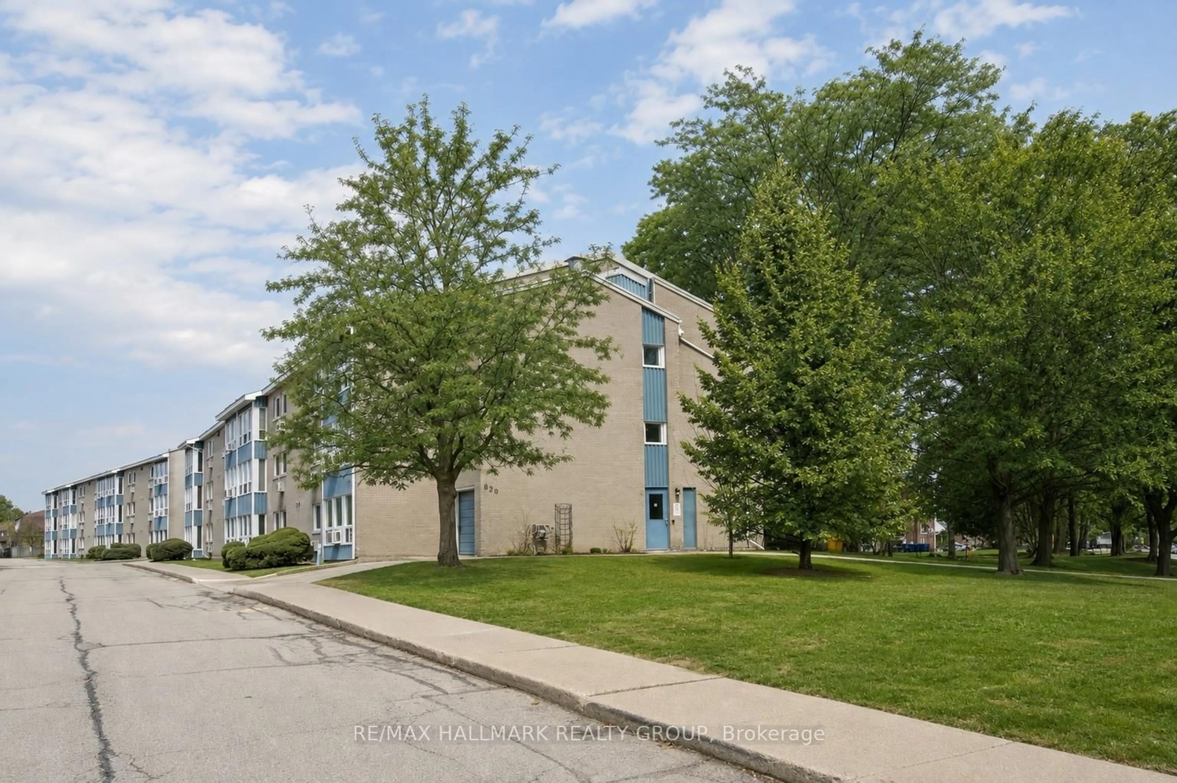Unknown for 820 Laurier Blvd #106, Brockville Ontario K6V 6Z2