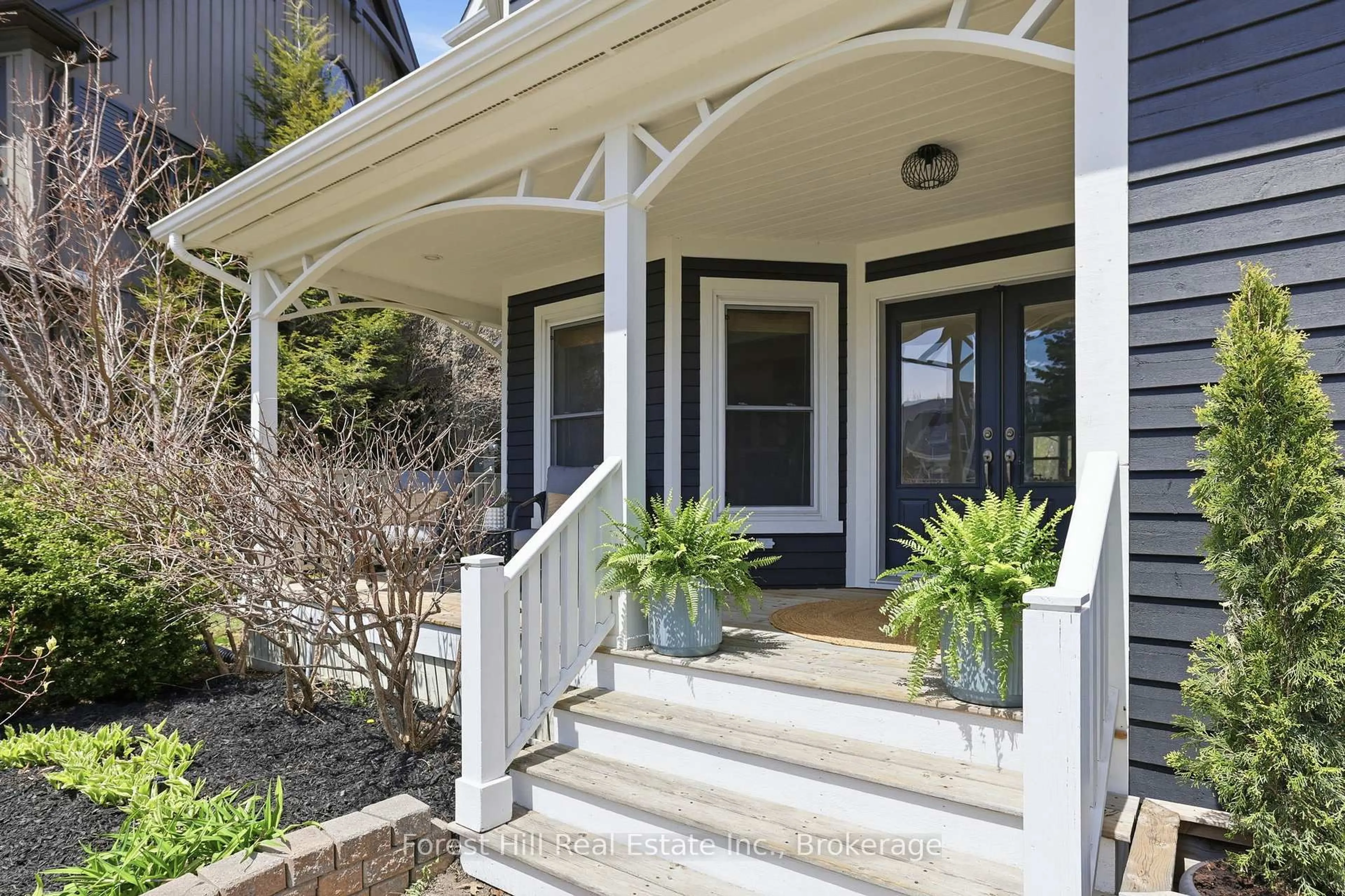 Unknown for 156 Snowbridge Way, Blue Mountains Ontario L9Y 0V1