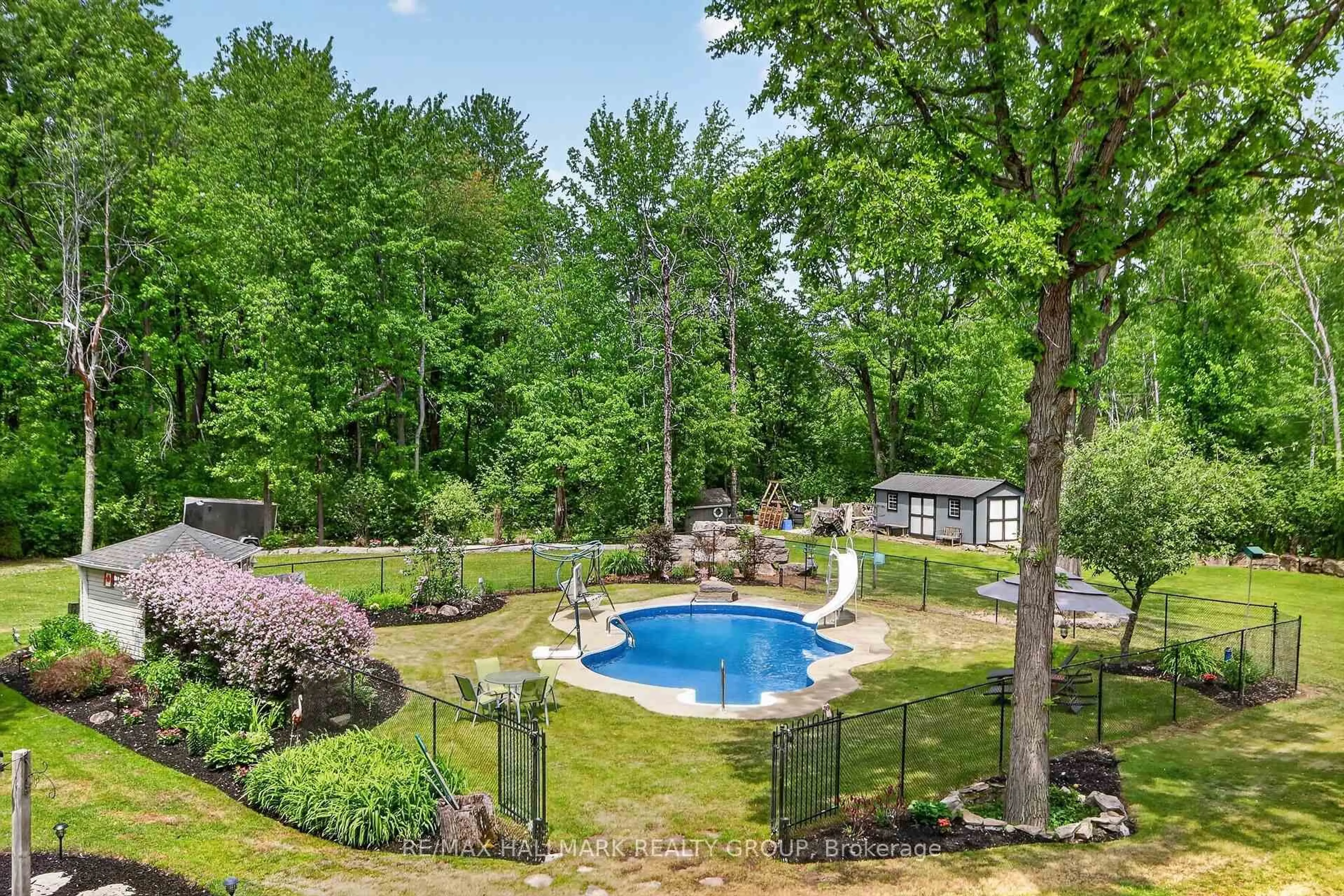 Pool for 104 Wilbert Cox Dr, Carp Ontario K0A 1L0
