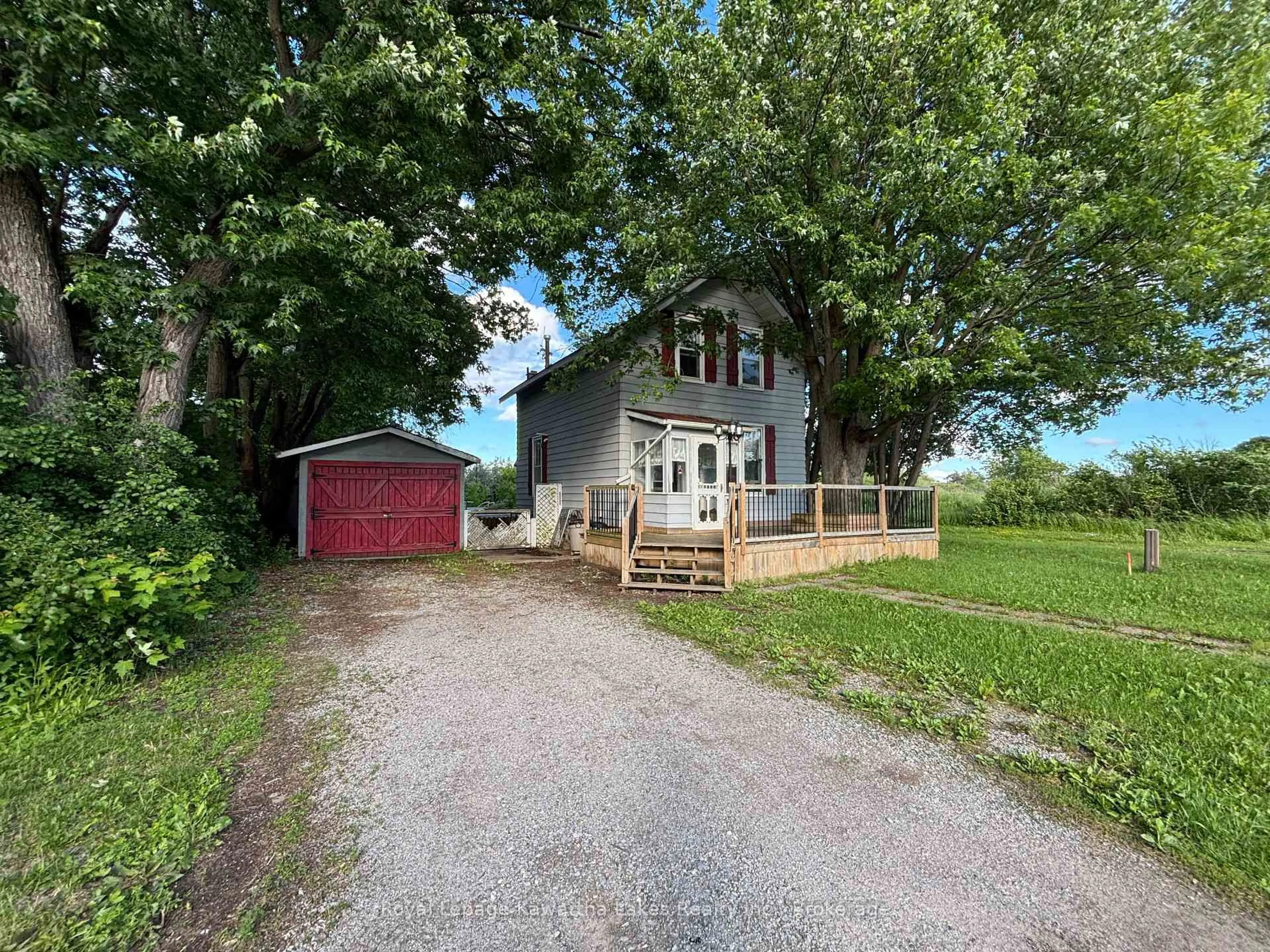 A pic from outside/outdoor area/front of a property/back of a property/a pic from drone, unknown for 80 Albert St, Kawartha Lakes Ontario K9V 3H4