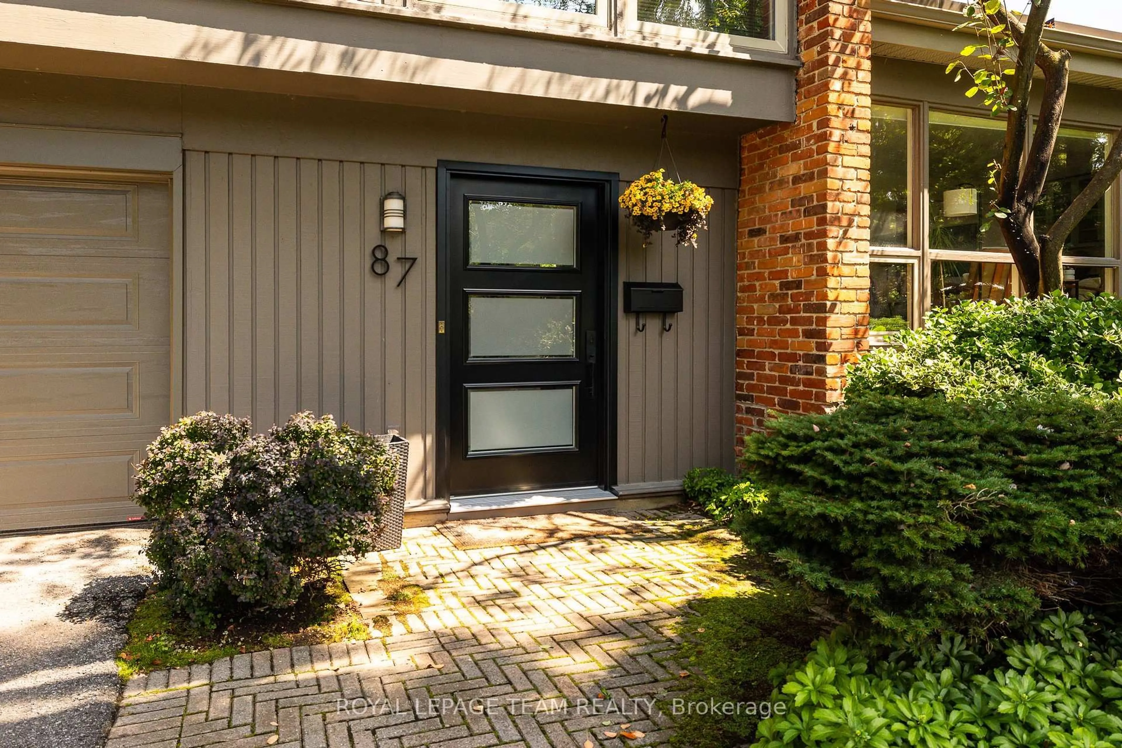 Unknown for 87 Pentland Pl, Kanata Ontario K2K 1V9