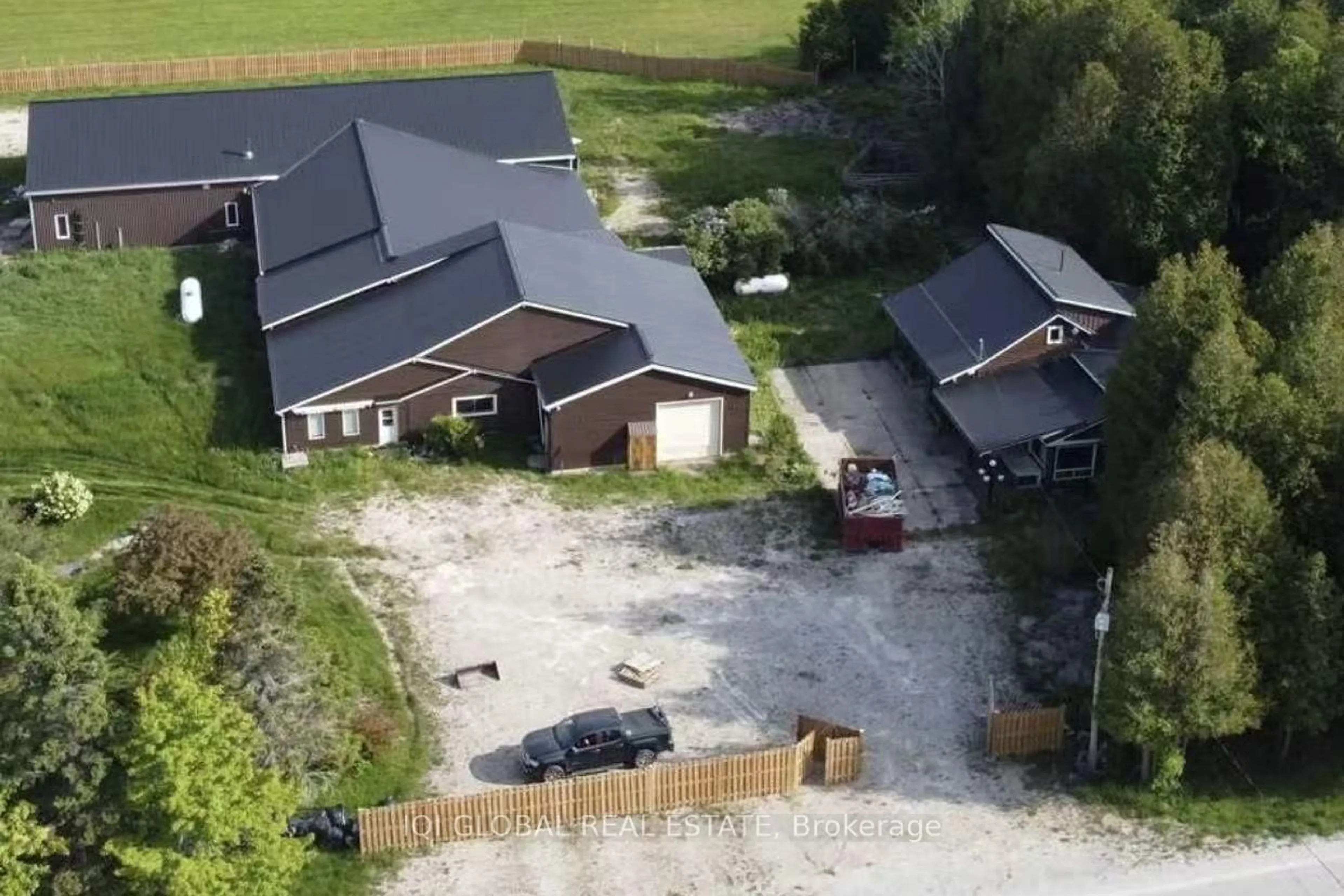 A pic from outside/outdoor area/front of a property/back of a property/a pic from drone, street for 625 Little pike bay Rd, Northern Bruce Peninsula Ontario N0H 1W0