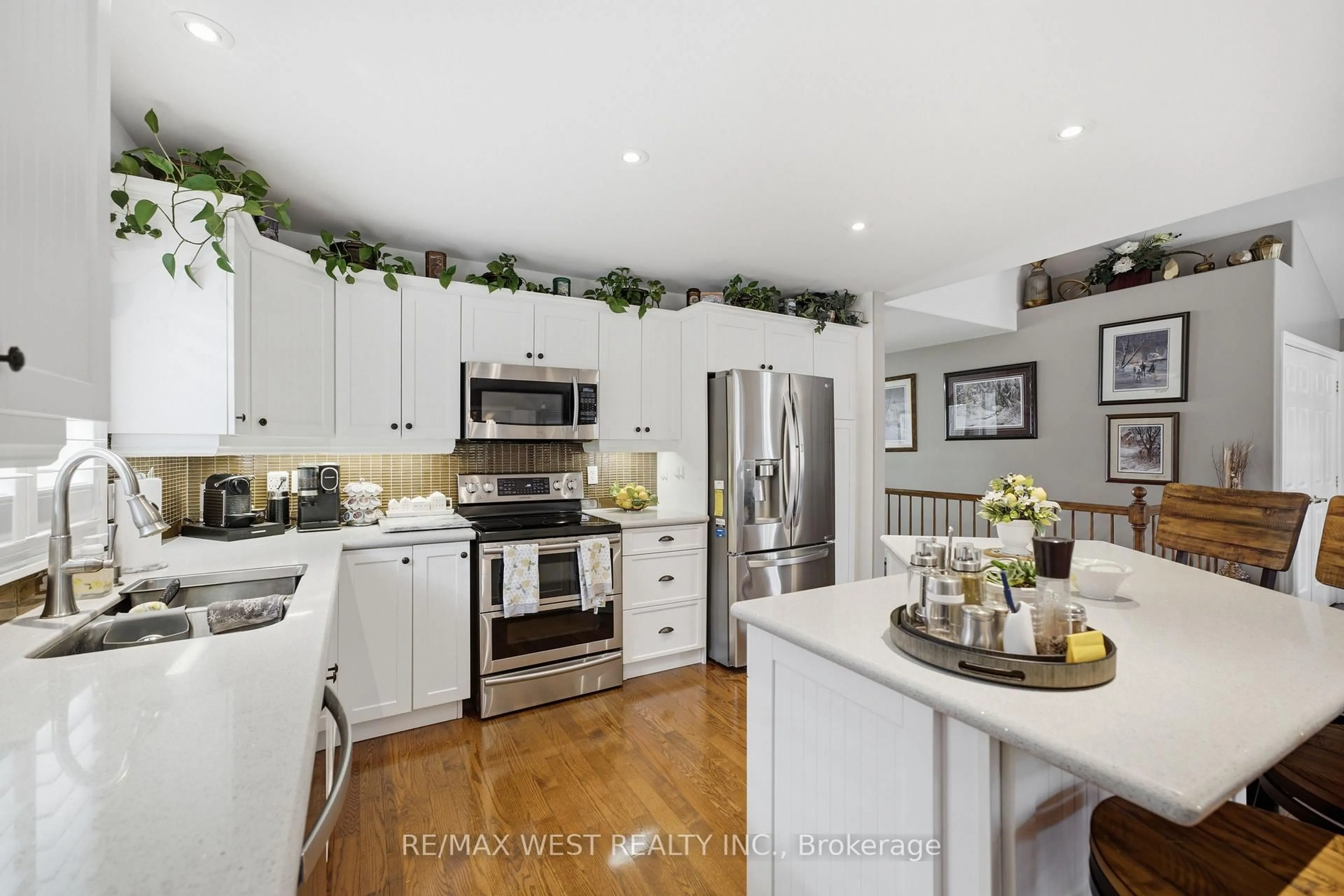 Open concept kitchen, unknown for 289 Raglan St, Brighton Ontario K0K 1H0