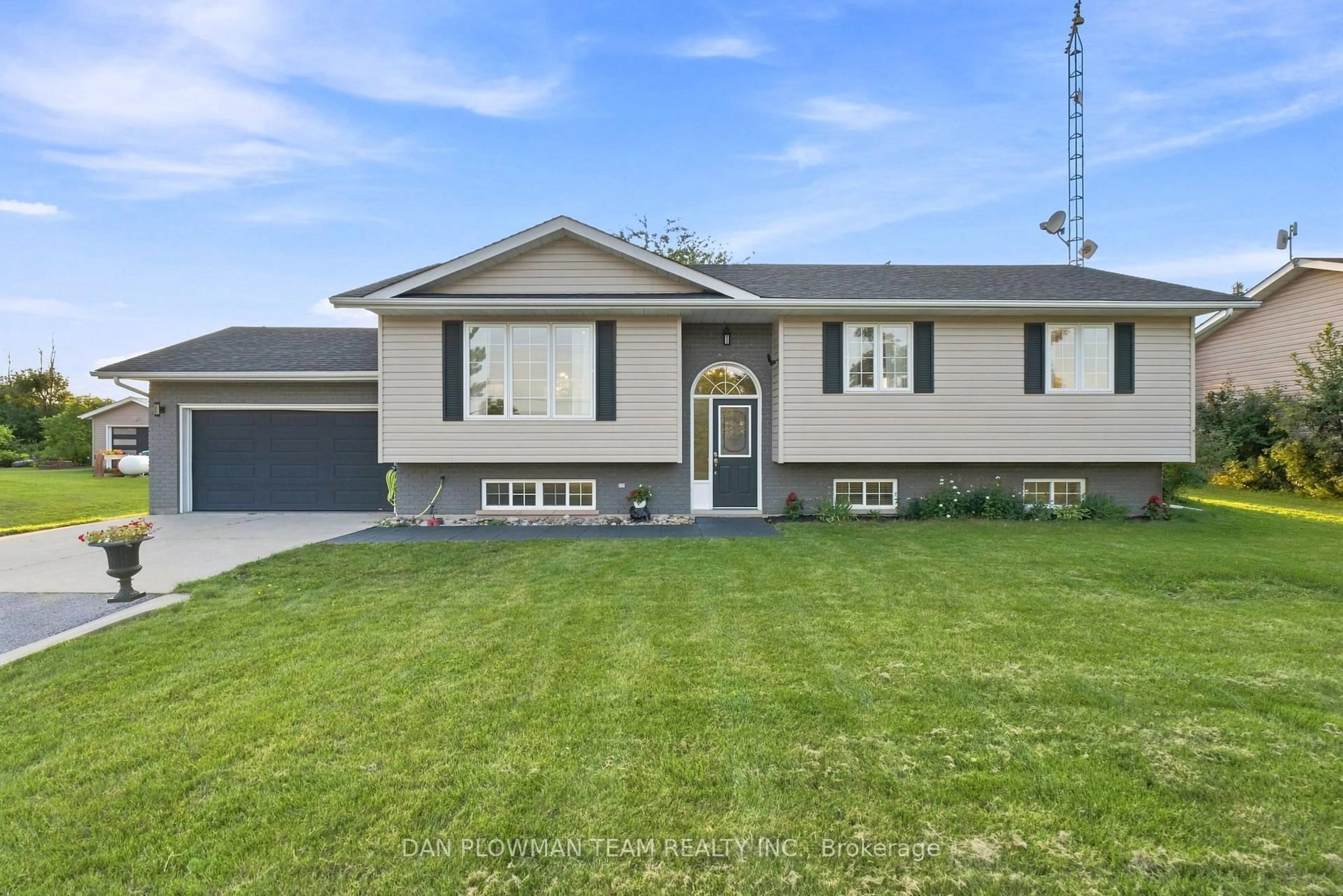 Home with vinyl exterior material, street for 57 O'reilly Lane, Kawartha Lakes Ontario K0M 2C0