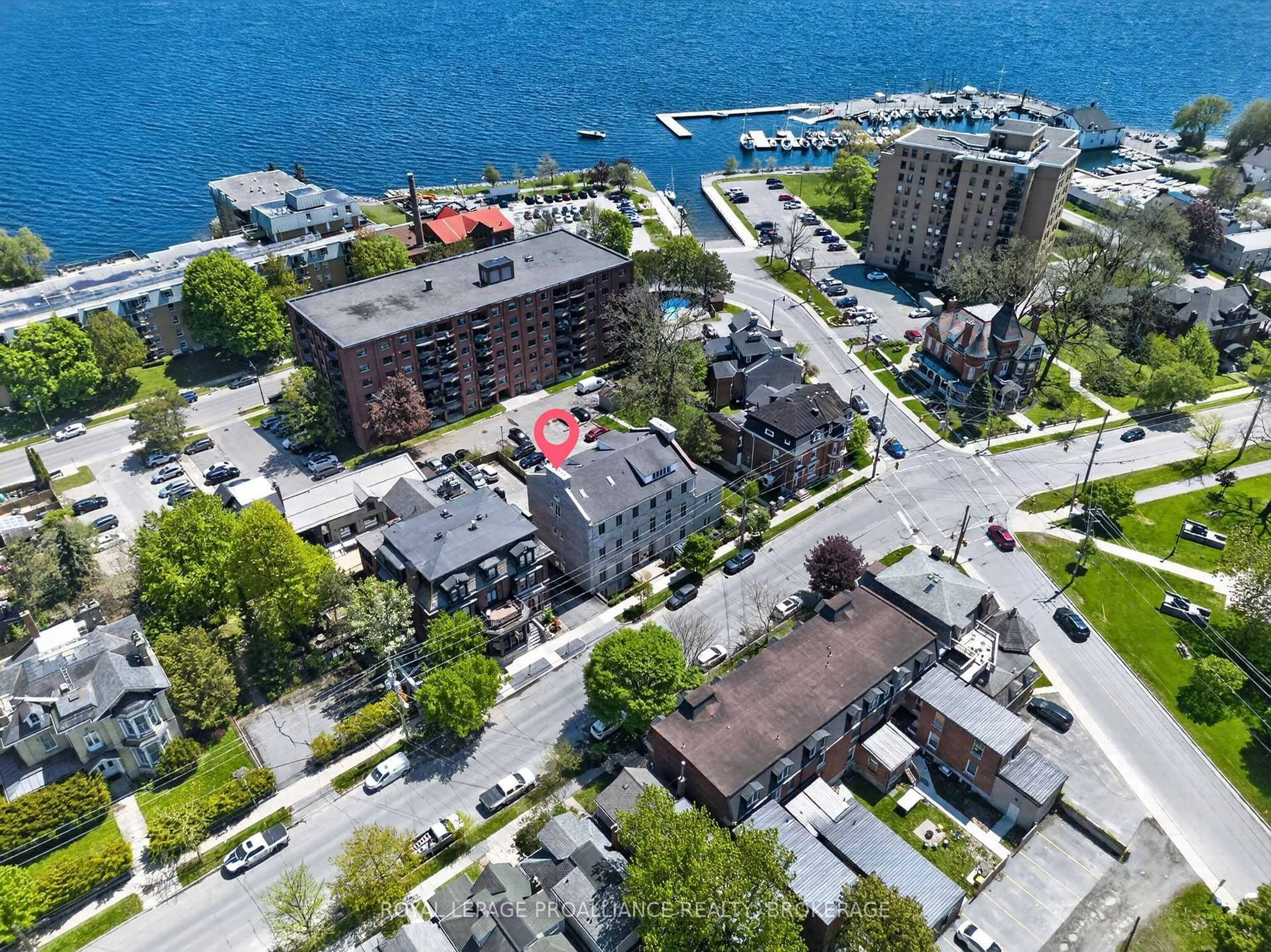 A pic from outside/outdoor area/front of a property/back of a property/a pic from drone, unknown for 133 King St #2, Kingston Ontario K7L 2Z9