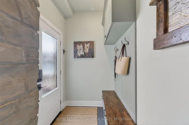 133 King St #2, Kingston 5