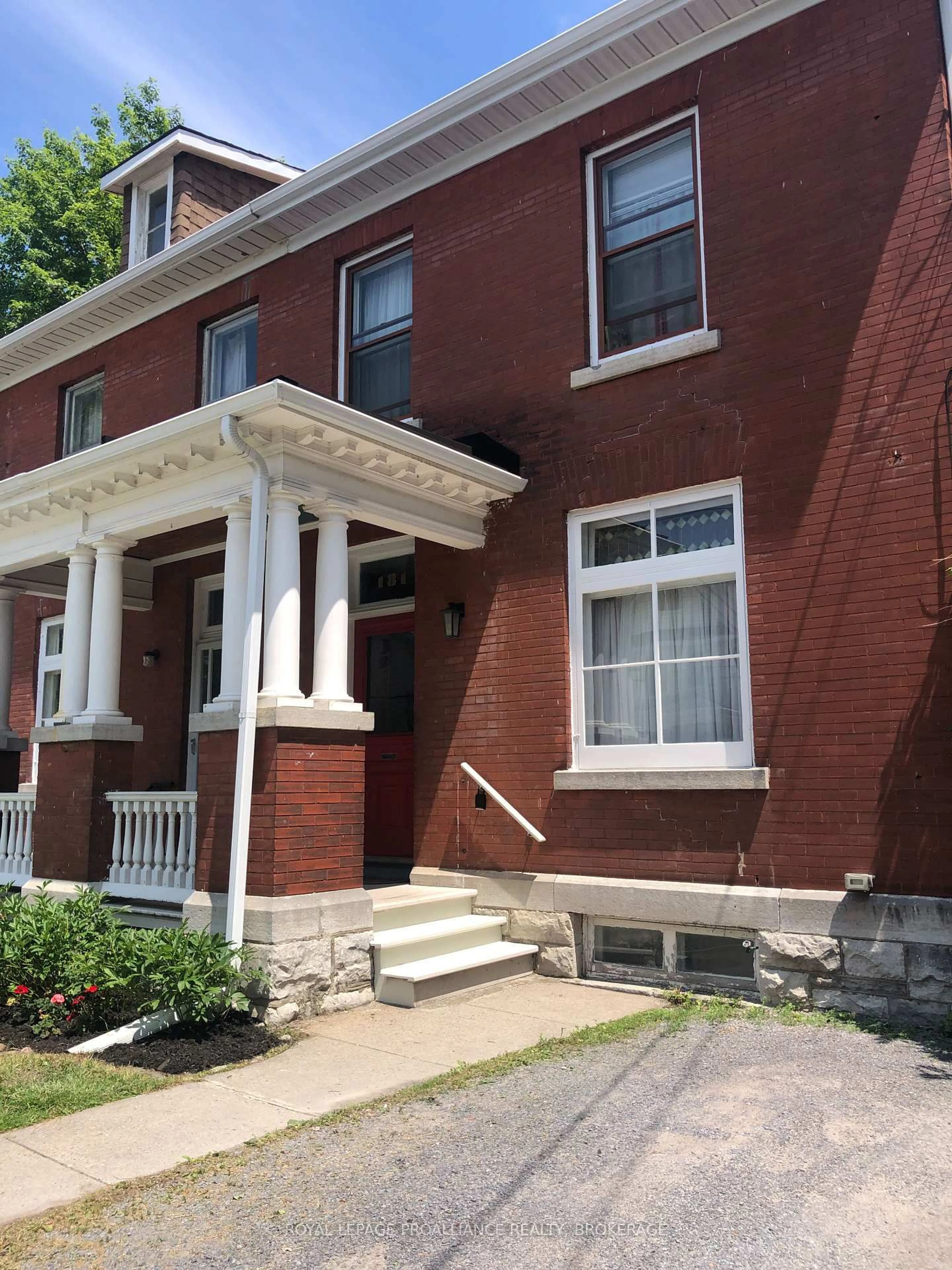 Home with brick exterior material, street for 181 Montreal St, Kingston Ontario K7K 3G3