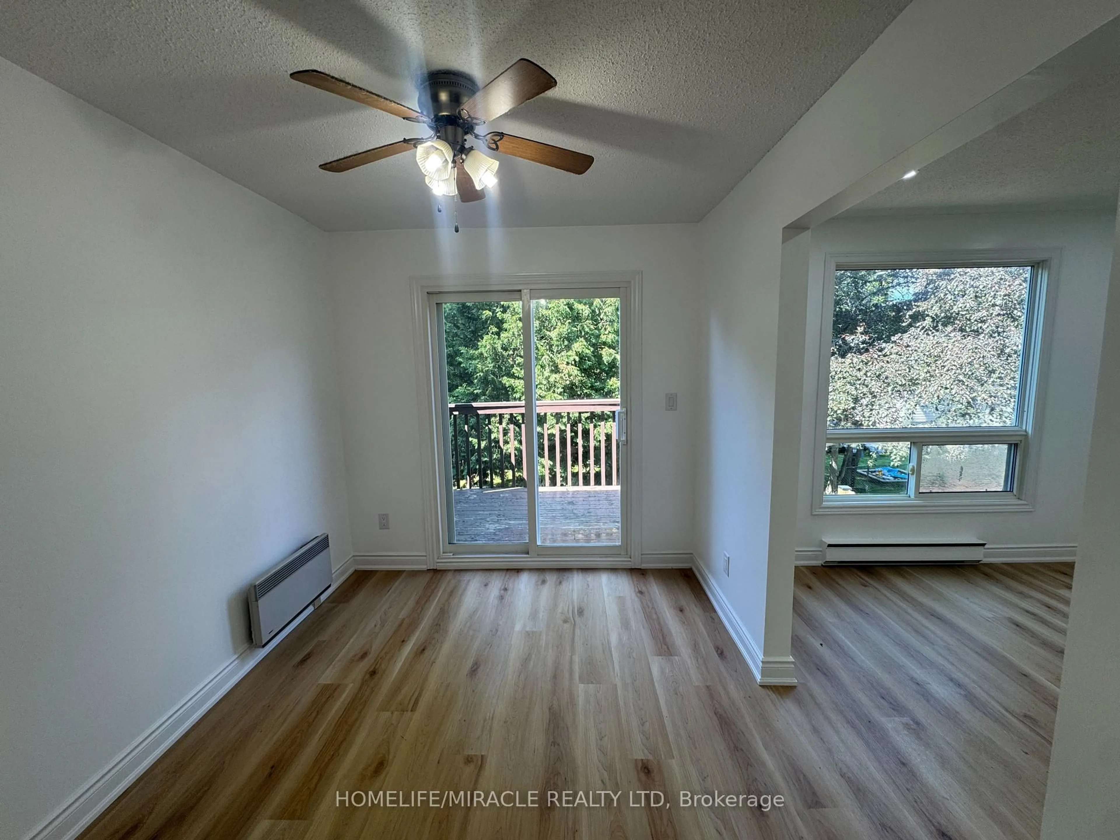 A pic of a room for 893 Lakeshore Dr #6, North Bay Ontario P1A 2H1