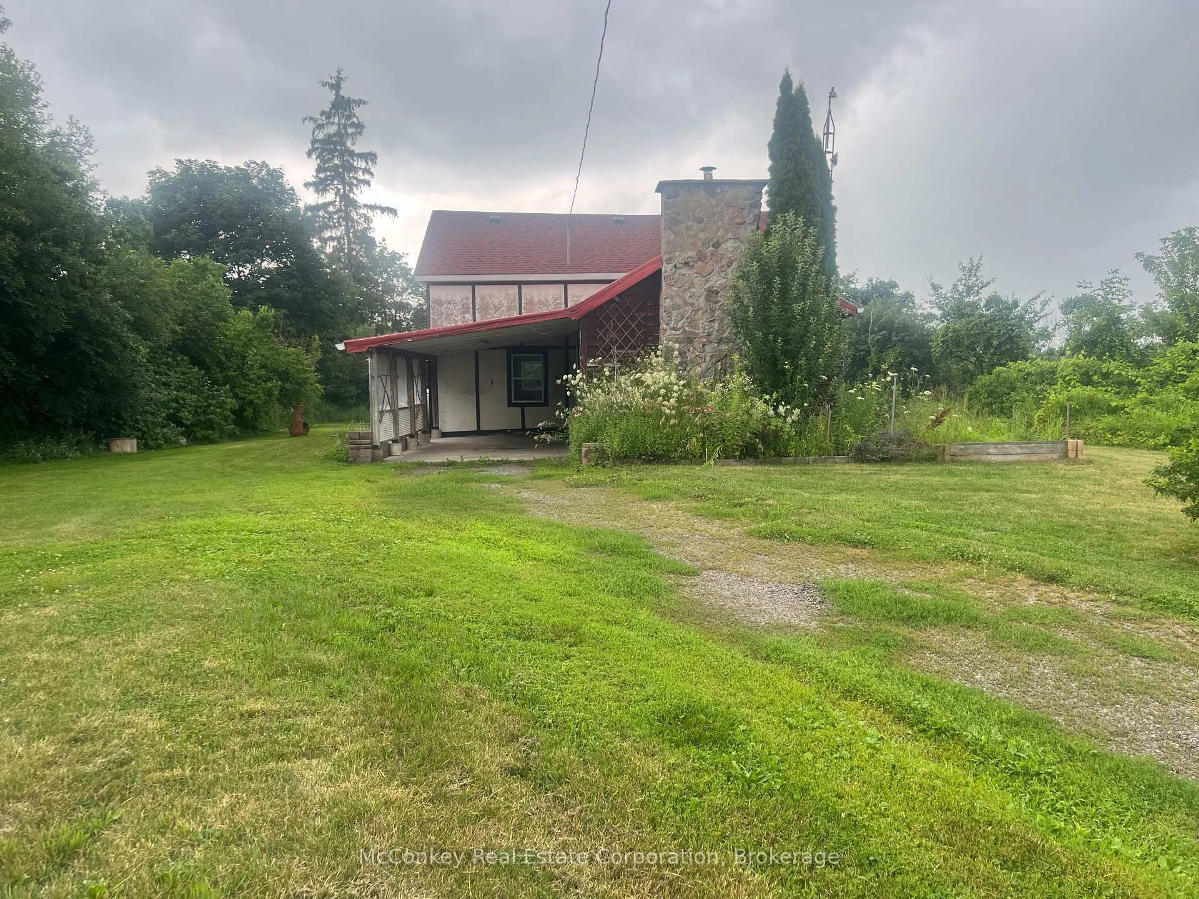 A pic from outside/outdoor area/front of a property/back of a property/a pic from drone, building for 1702 Bensfort Rd, Otonabee-South Monaghan Ontario K9J 6X7