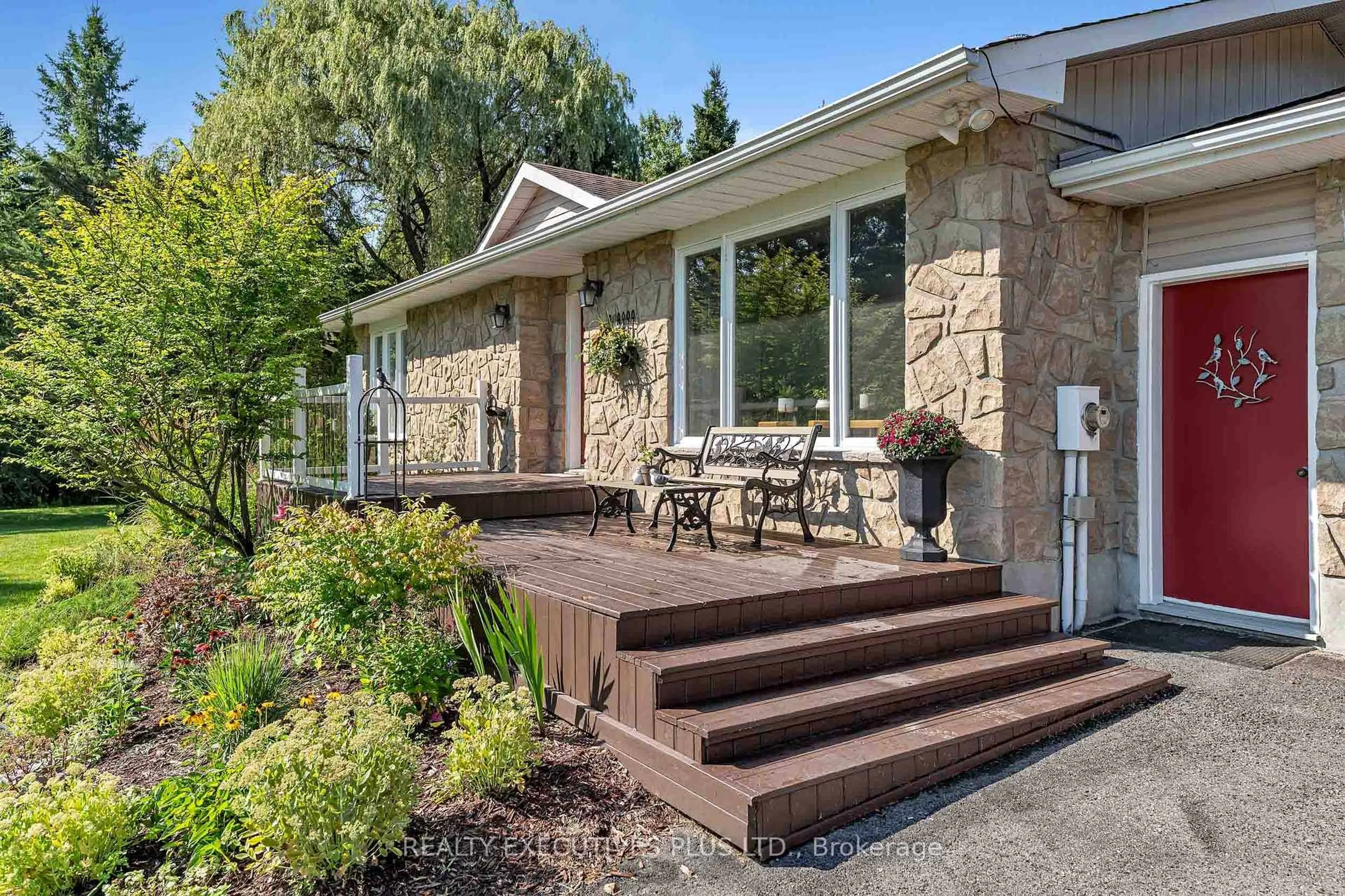 Home with brick exterior material, street for 3896 Schnupp Rd, Clarence-Rockland Ontario K0A 1E0