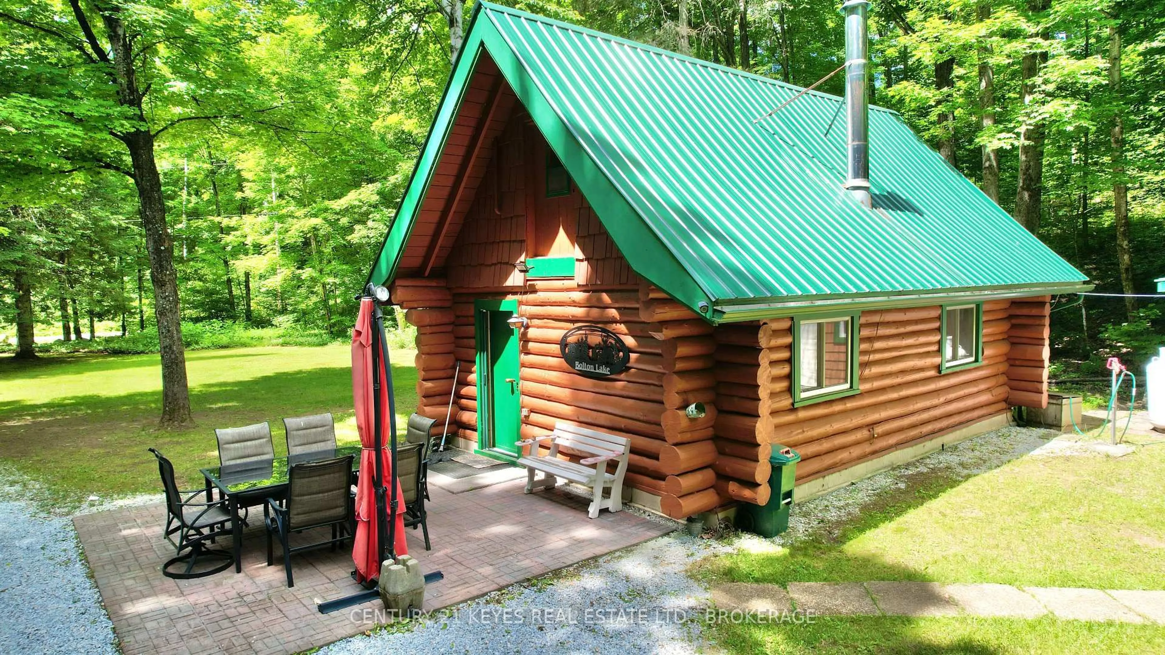 Patio, unknown for 1010 Lakefront Circ, Mountain Grove Ontario K0H 2E0