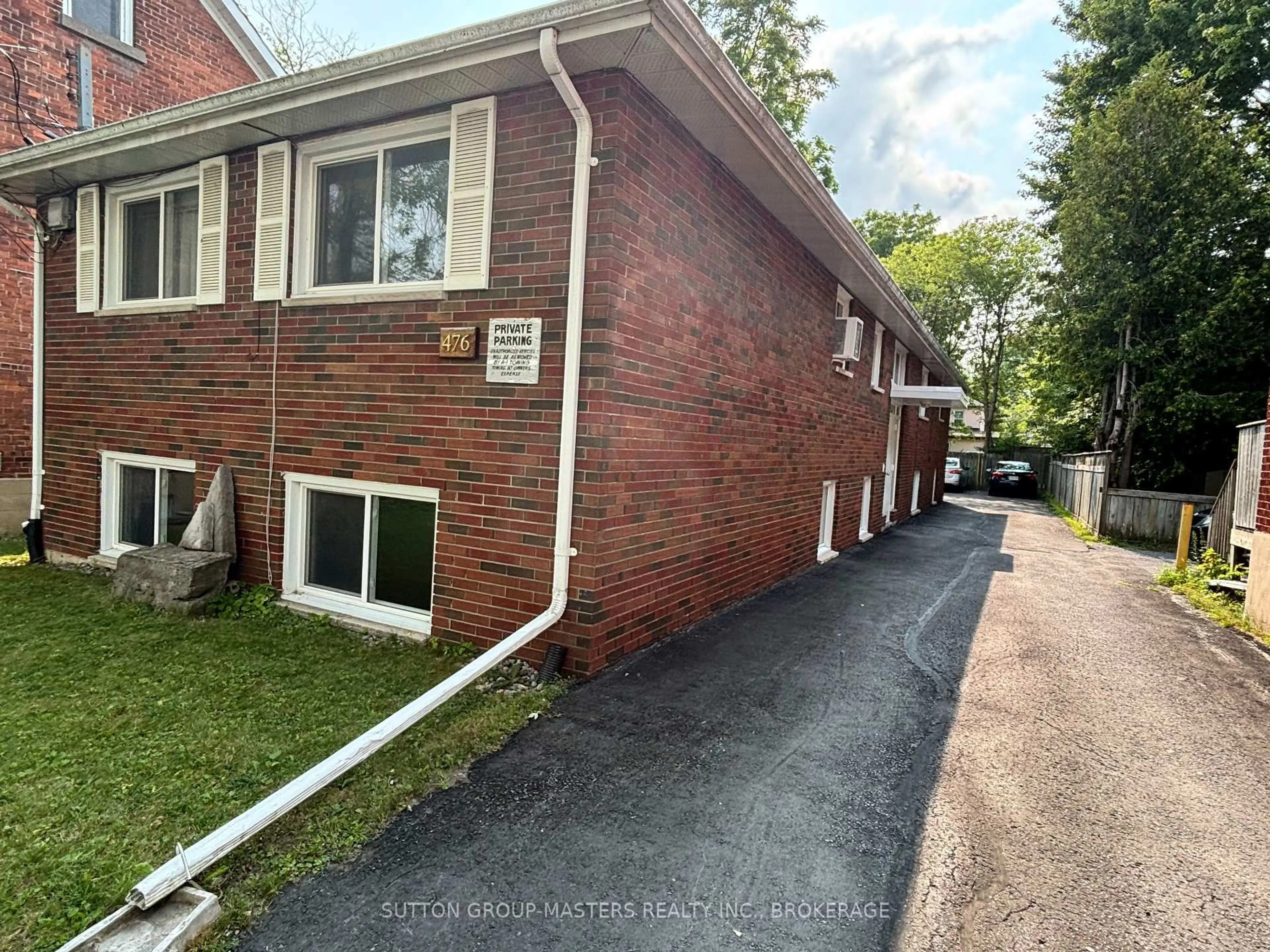 Unknown for 476 Albert St, Kingston Ontario K7L 3W3